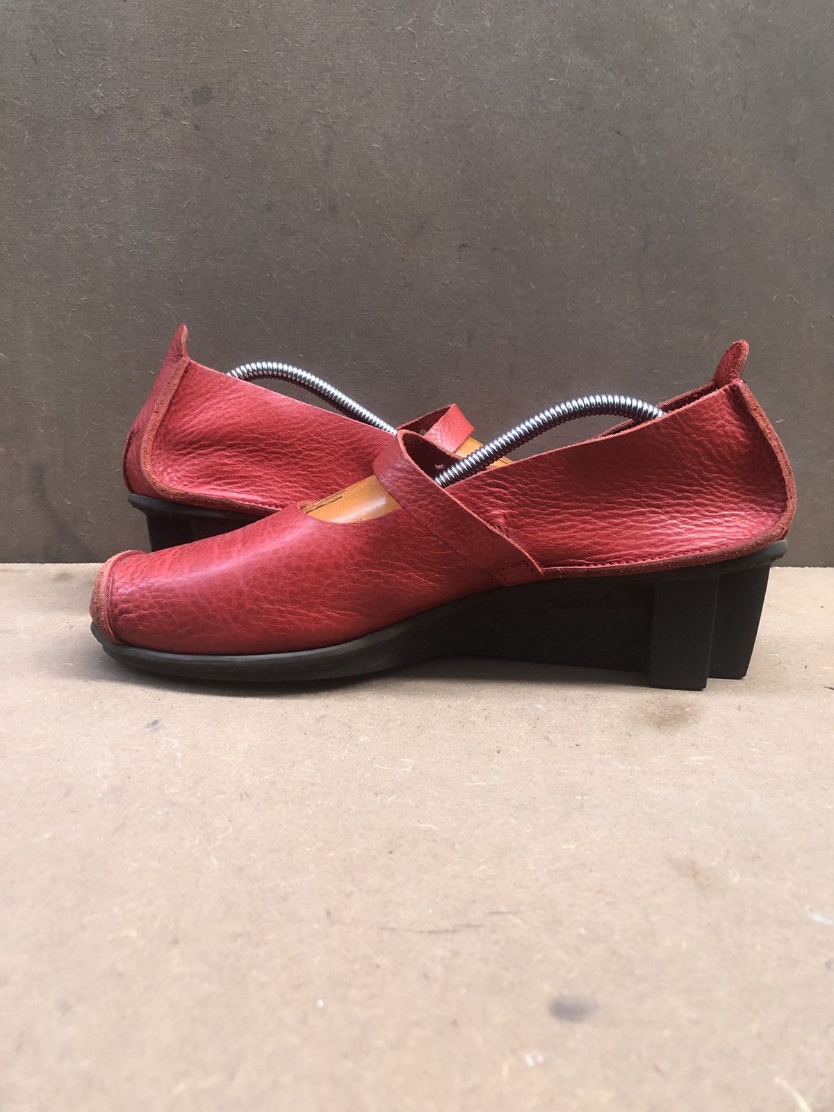 Trippen Trippen Red Calfskin Leather Women’s Mary Jane shoes size 39 Size US 8 / IT 38 - 8 Thumbnail