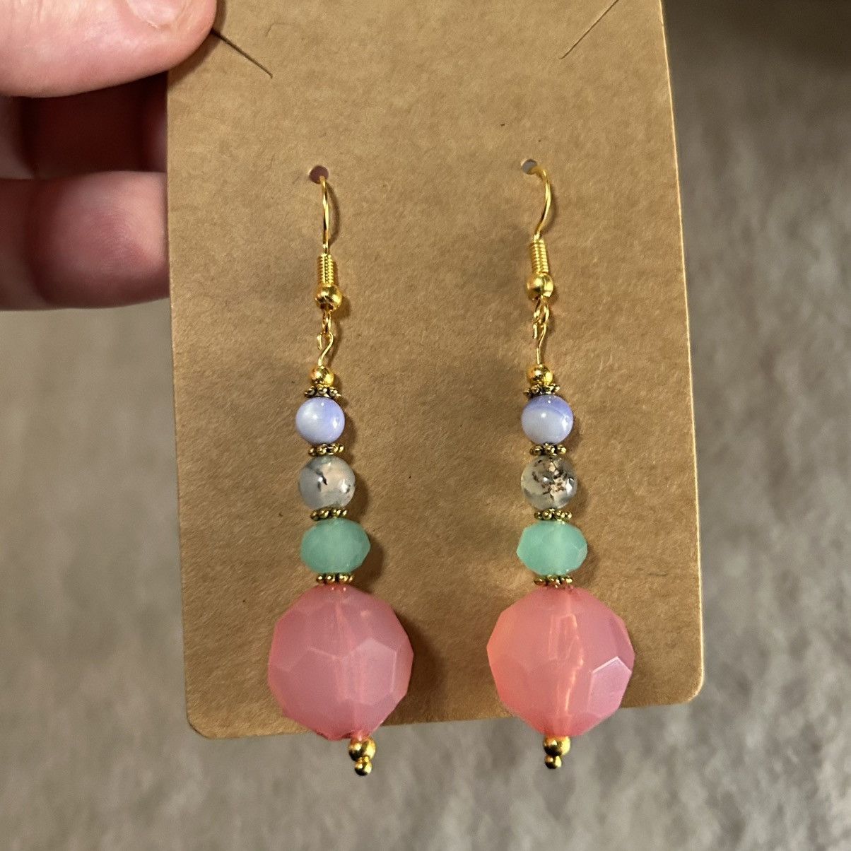 Handmade Handcrafted elegant vintage pink lucite bead earrings Size ONE SIZE - 2 Thumbnail