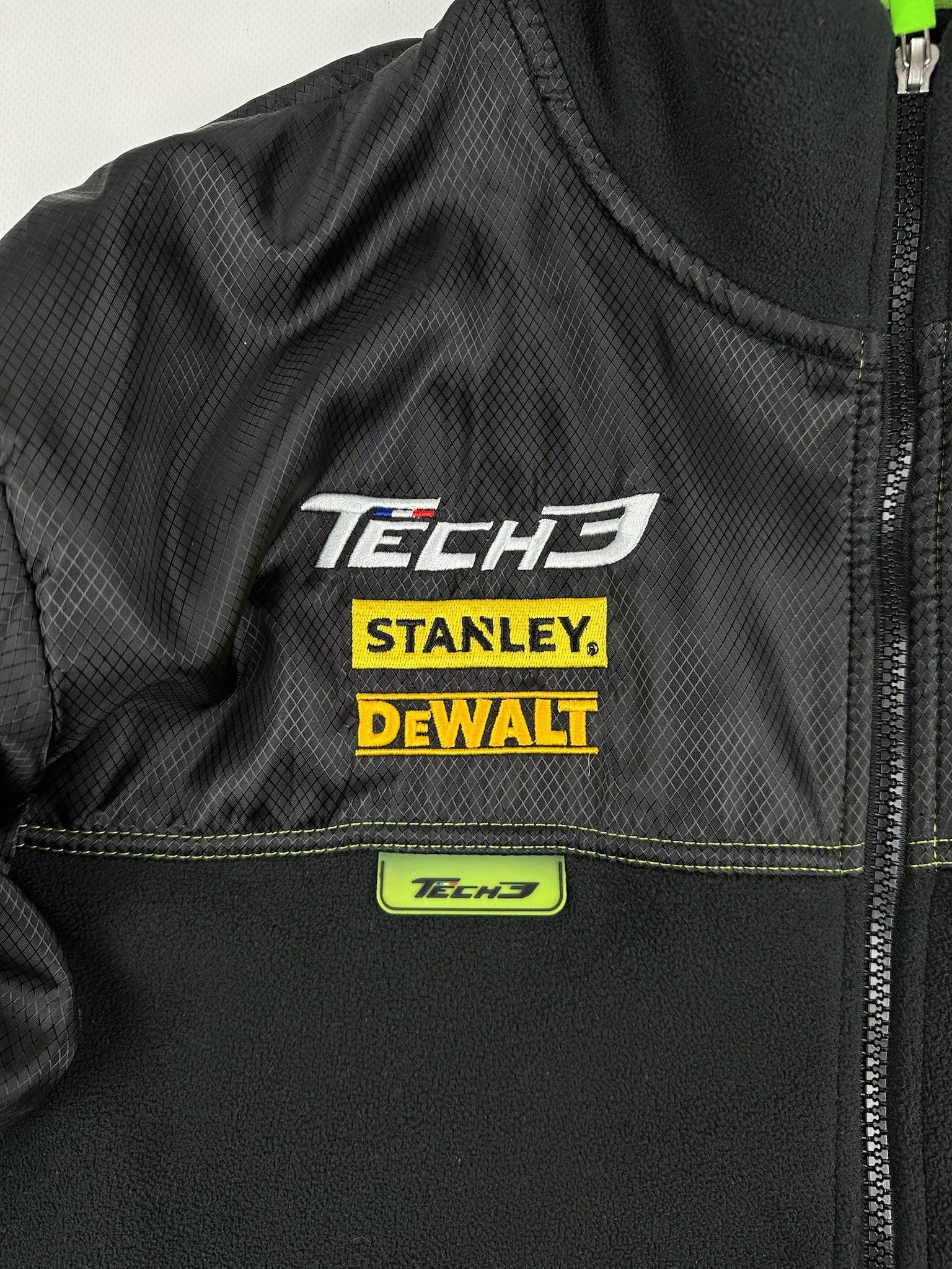 Formula 1 Vintage Monster Energy Drink Racing Fleece Y2K Size US M / EU 48-50 / 2 - 5 Thumbnail