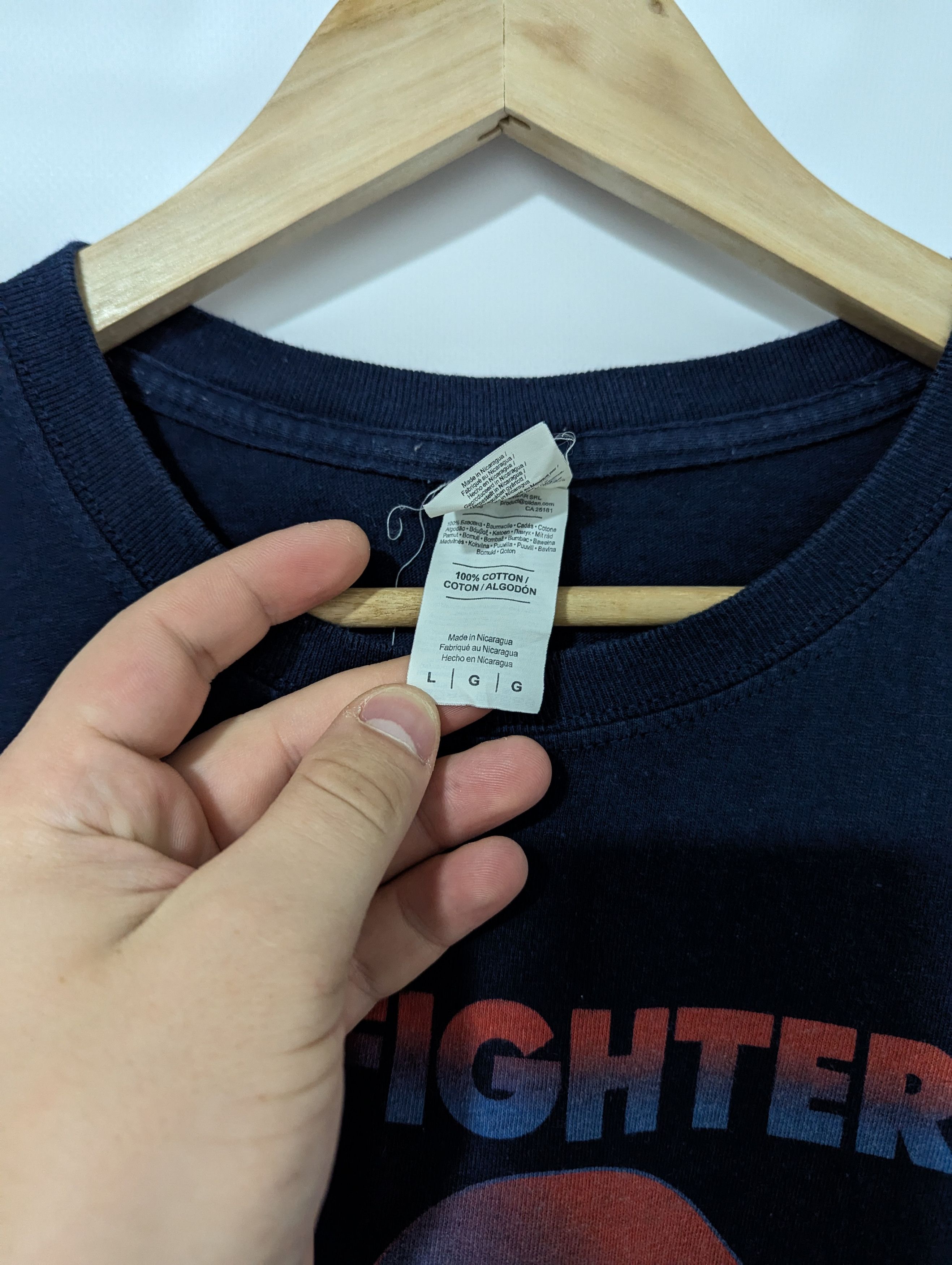 Band Tees × Vintage VINTAGE FOO FIGHTERS SPACE FIGHTERS Loops Logo T shirt Size US L / EU 52-54 / 3 - 7 Thumbnail