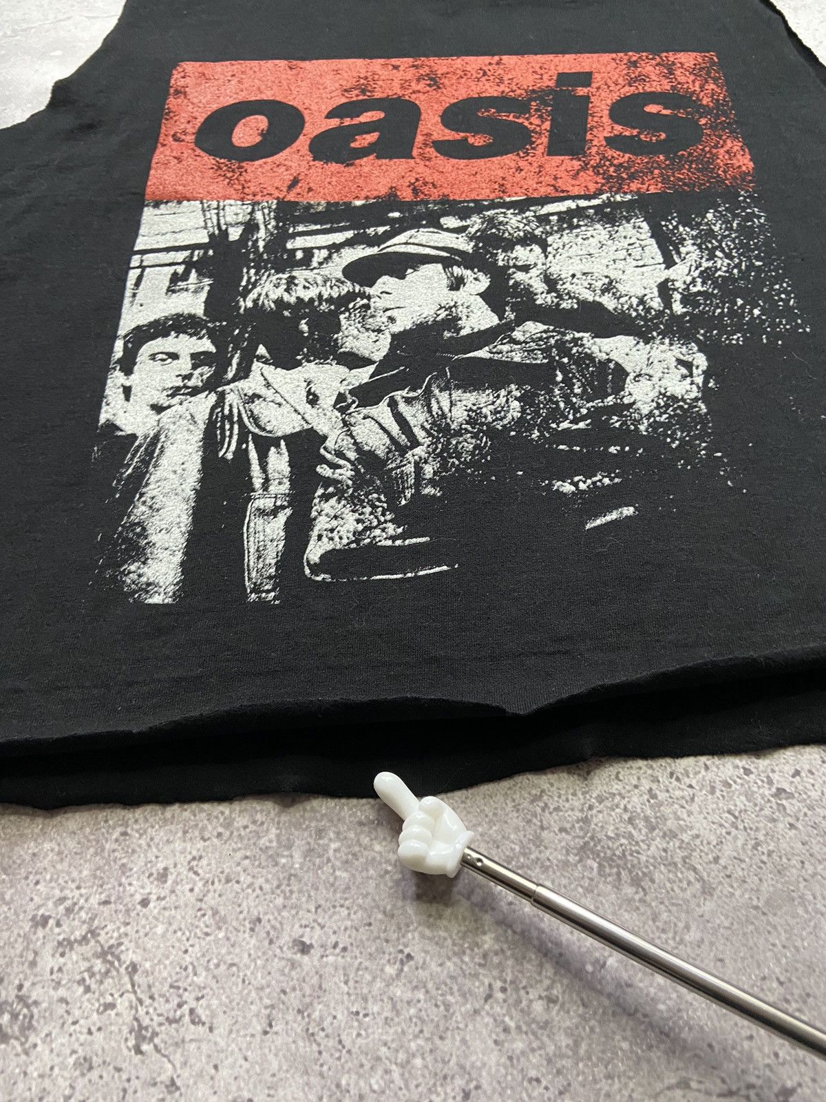 Band Tees Vintage Oasis Tank Top Size US XL / EU 56 / 4 - 4 Thumbnail