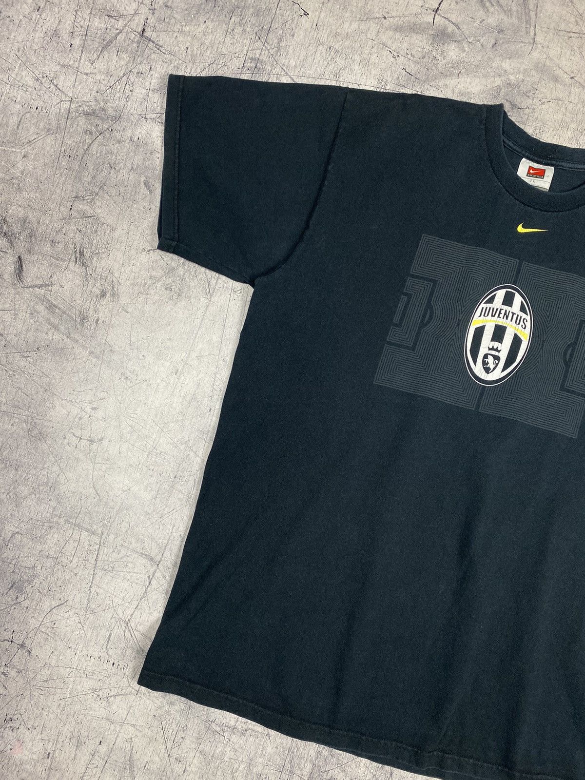 Nike × Vintage Vintage 90s Nike Juventus FC Tee blockcore drill y2k 00s Size US L / EU 52-54 / 3 - 4 Thumbnail