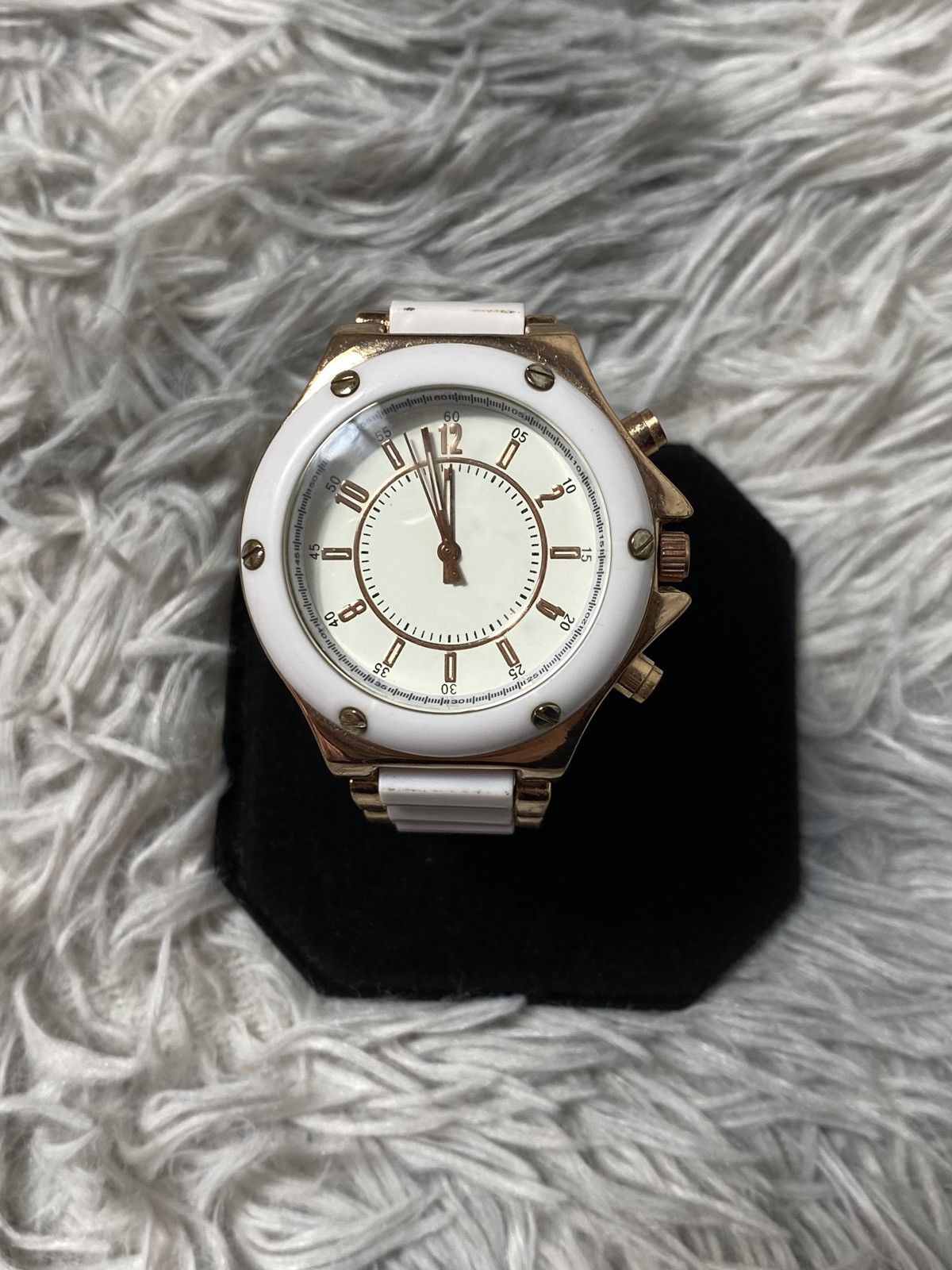 Japanese Brand Elegant Rose Gold Chronograph | Japanese Design Size ONE SIZE - 3 Thumbnail