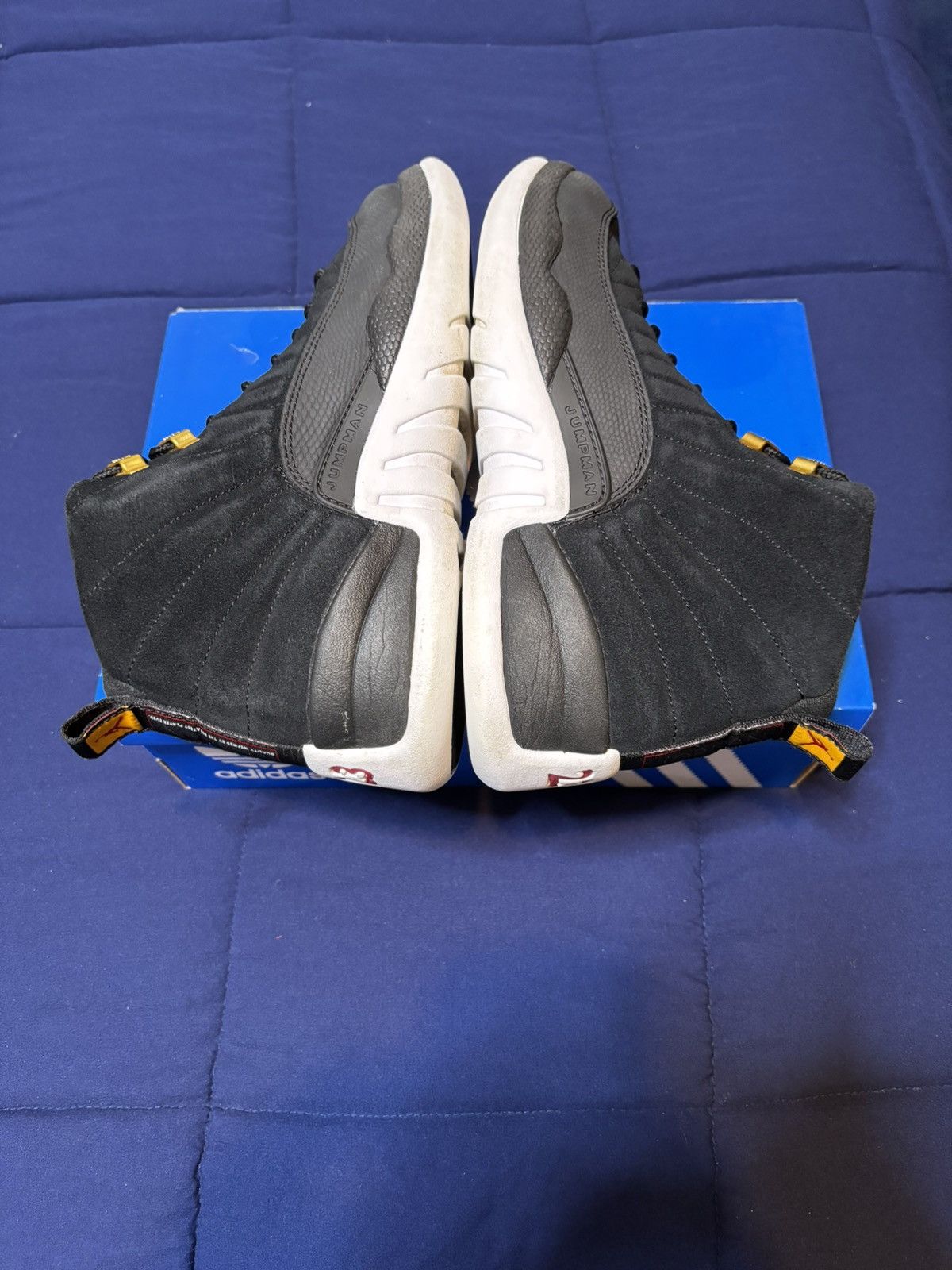 Jordan Brand Jordan 12 Retro Reverse Taxi 2019 Size 9.5 Size US 9.5 / EU 42-43 - 3 Thumbnail
