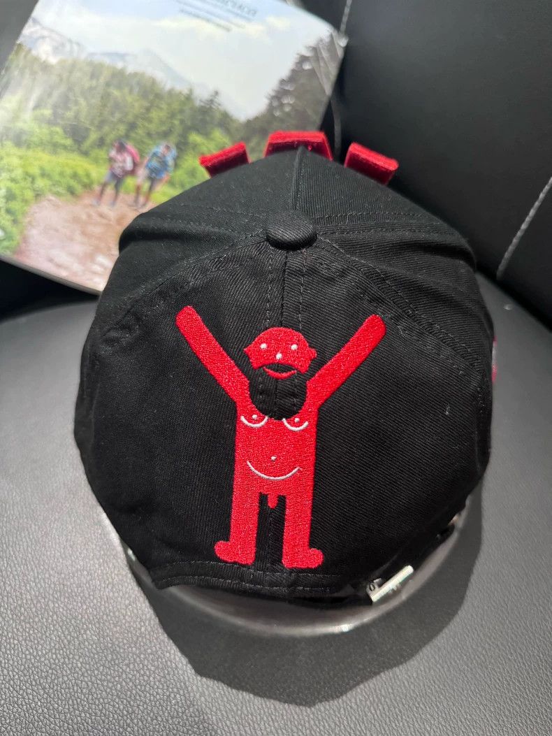 Walter Van Beirendonck walter van beirendonck 24SS classic W lo‮og‬ curved brim h Size ONE SIZE - 4 Thumbnail