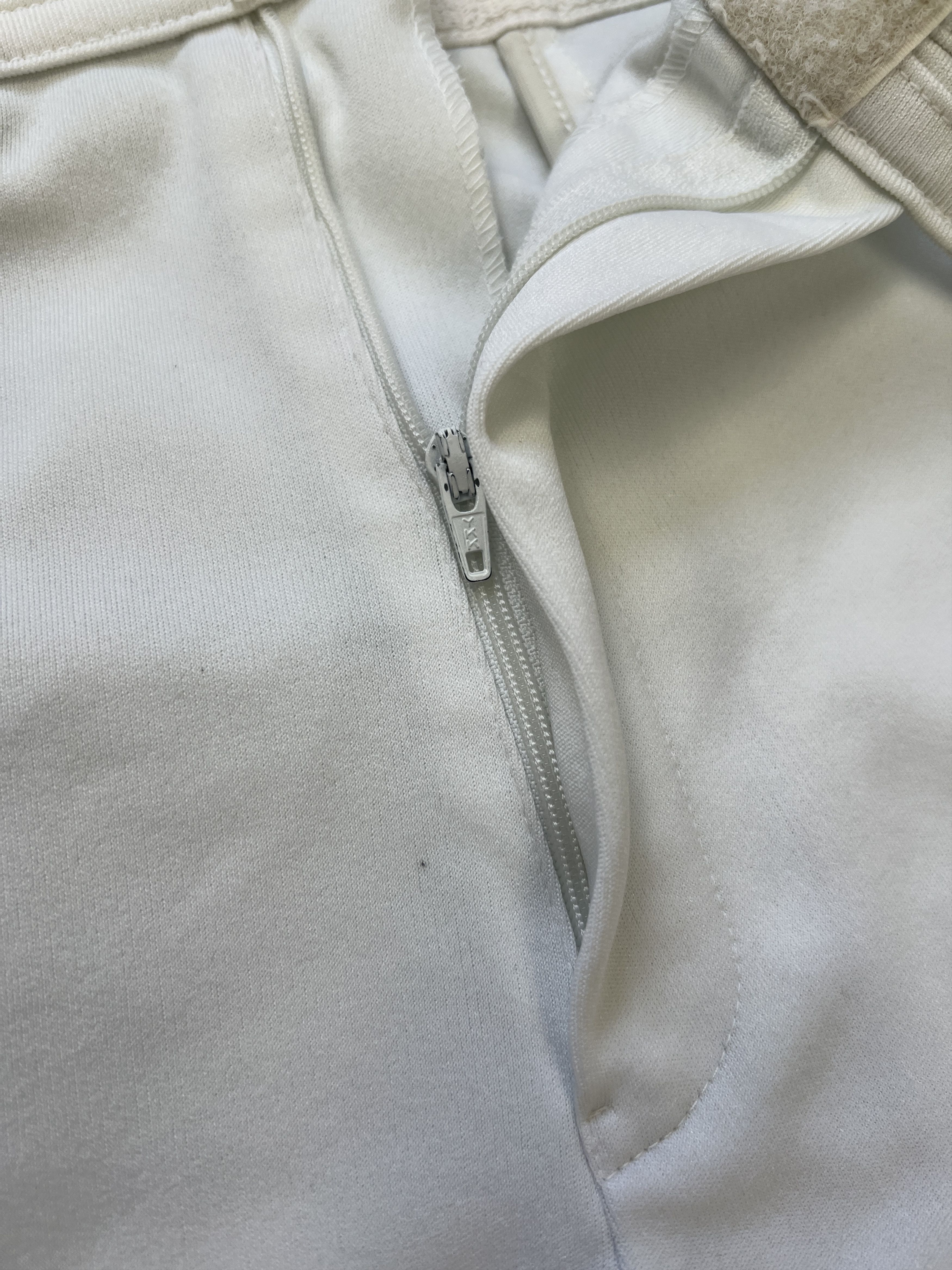 Sergio Tacchini Vintage Sergio Tacchini Tennis Shorts Made in Italy L Size US 34 / EU 50 - 9 Thumbnail