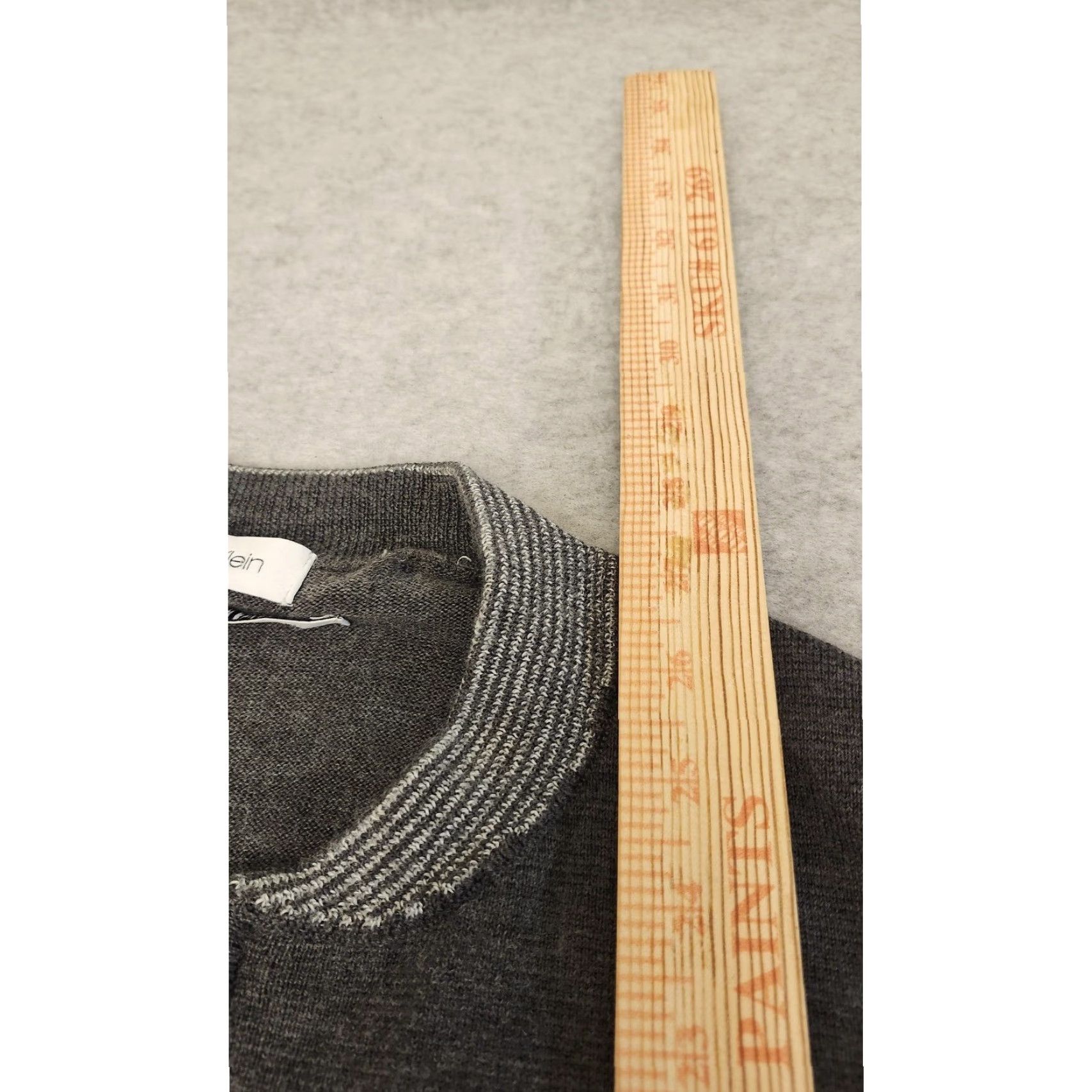 Calvin Klein Calvin Klein Sweater Mens M Gray Merino Wool Blend Full Zip Cardigan HOLE Size US M / EU 48-50 / 2 - 5 Thumbnail