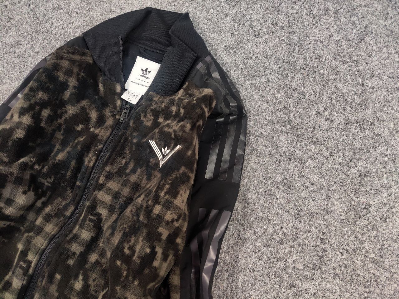 Adidas × White Mountaineering Adidas Originals White Mountaineering fleece Light Jacket Size US S / EU 44-46 / 1 - 4 Thumbnail