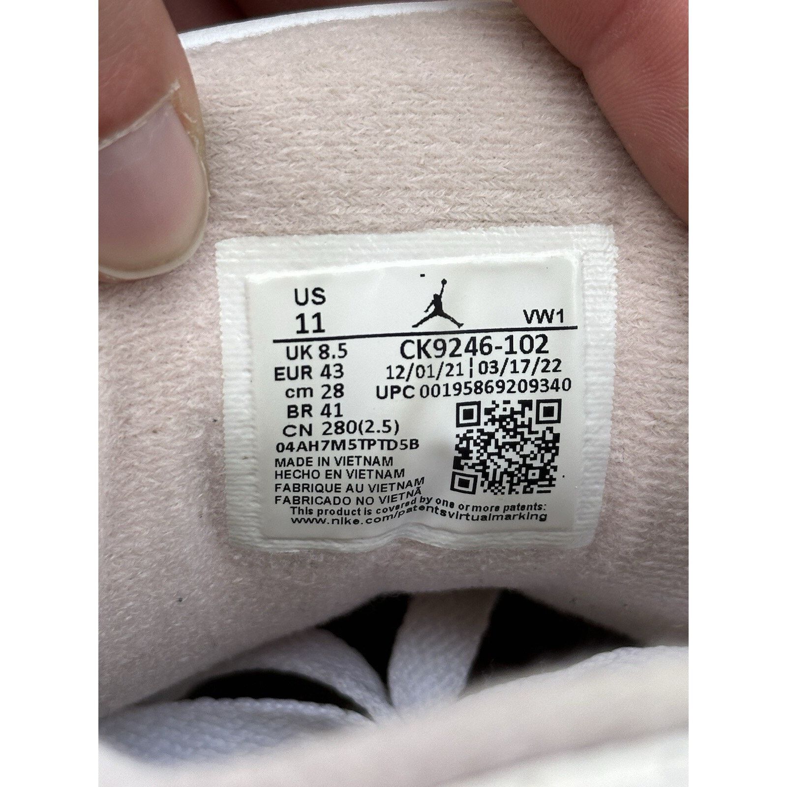 Jordan Brand Air Jordan 3 Retro Neapolitan W - Size 11w/9.5m Size US 11 / IT 41 - 7 Thumbnail
