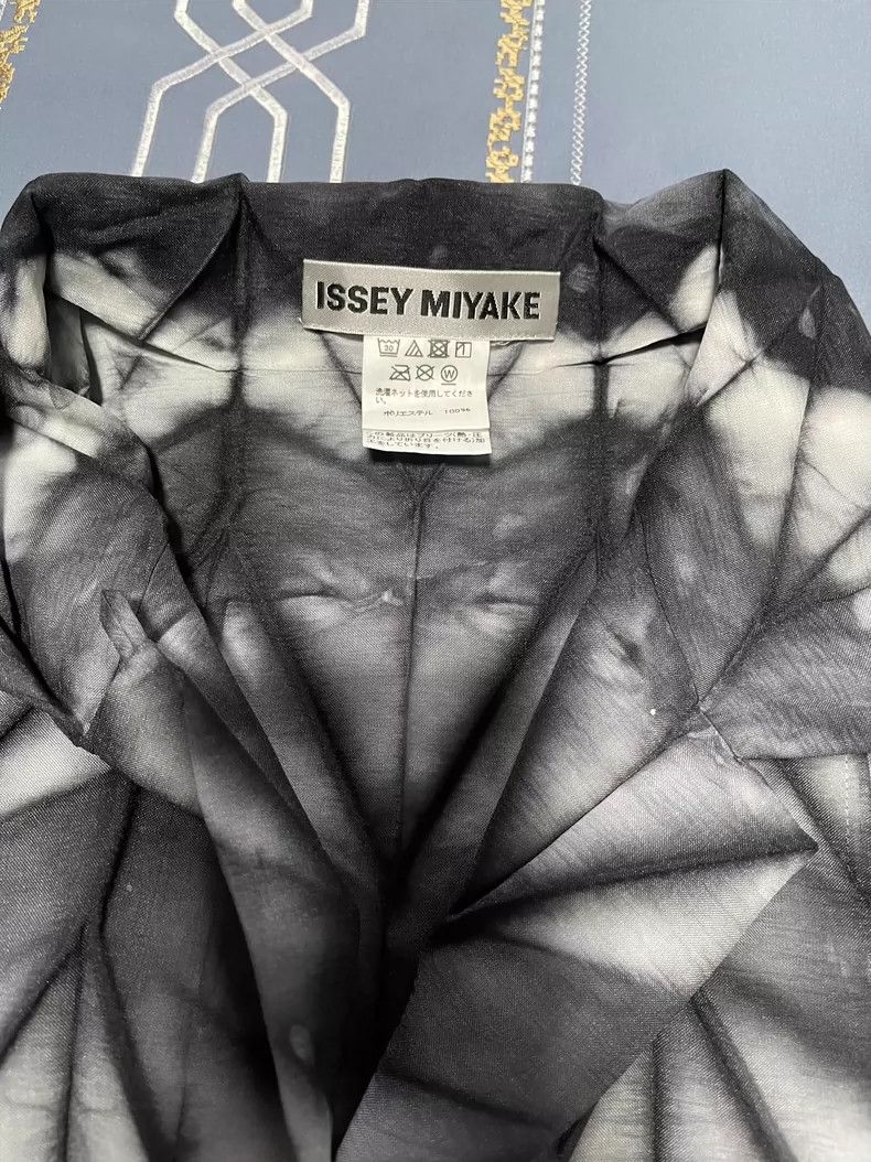 Issey Miyake Issey Miyake Origami shirt Size US M / EU 48-50 / 2 - 3 Thumbnail