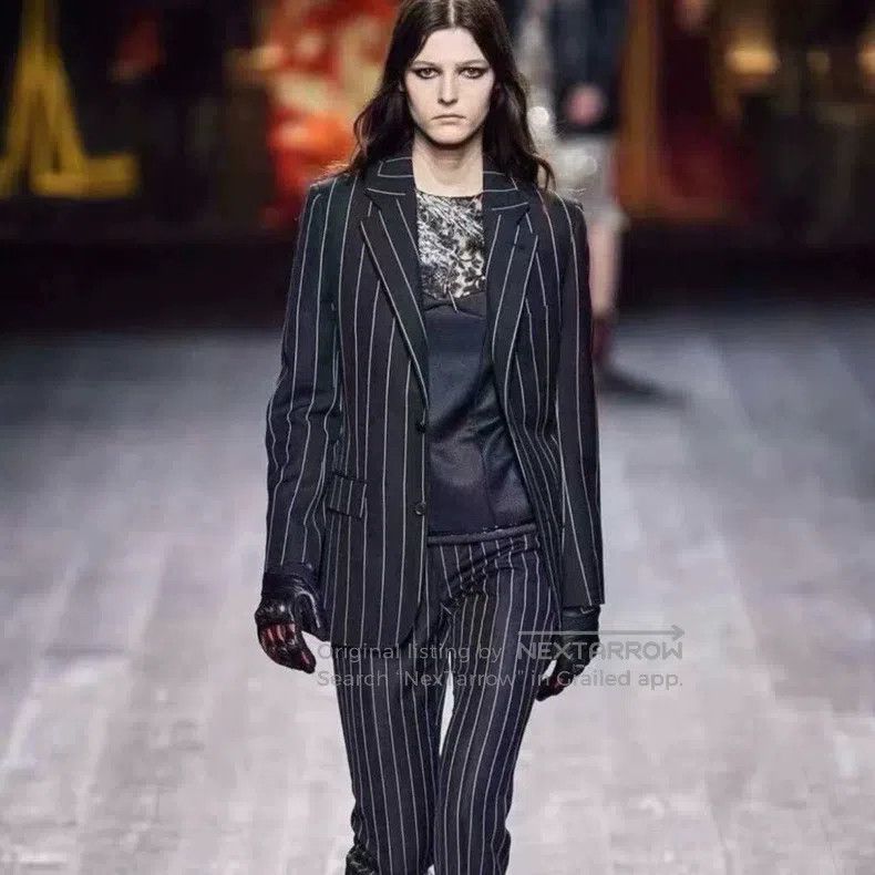 Louis Vuitton Louis Vuitton Black striped blazer Size XXS / US 00 / IT 34 - 8 Thumbnail