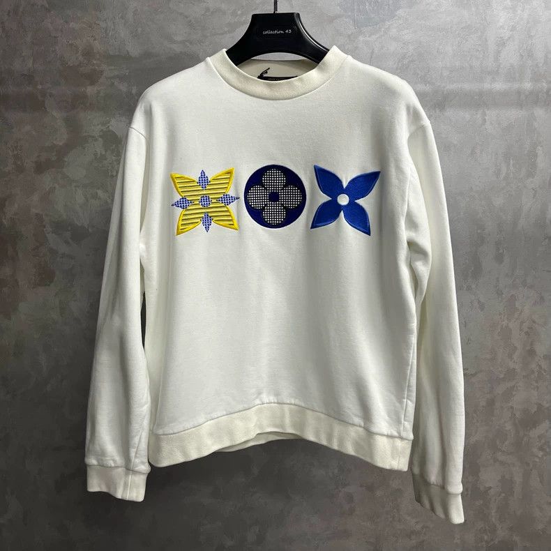 Louis Vuitton Louis Vuitton White color-block floral-print embroidered sw Size US M / EU 48-50 / 2 - 1 Thumbnail