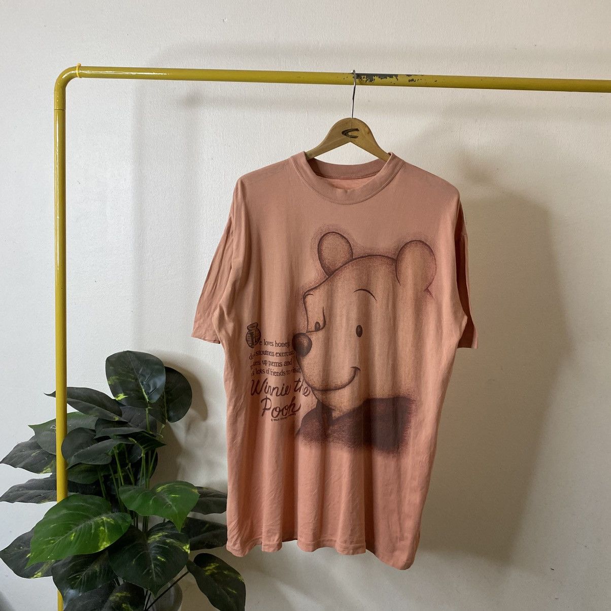 Disney 1990s Walt Disney Company Winnie The Pooh Big Graphic Size US XL / EU 56 / 4 - 1 Thumbnail