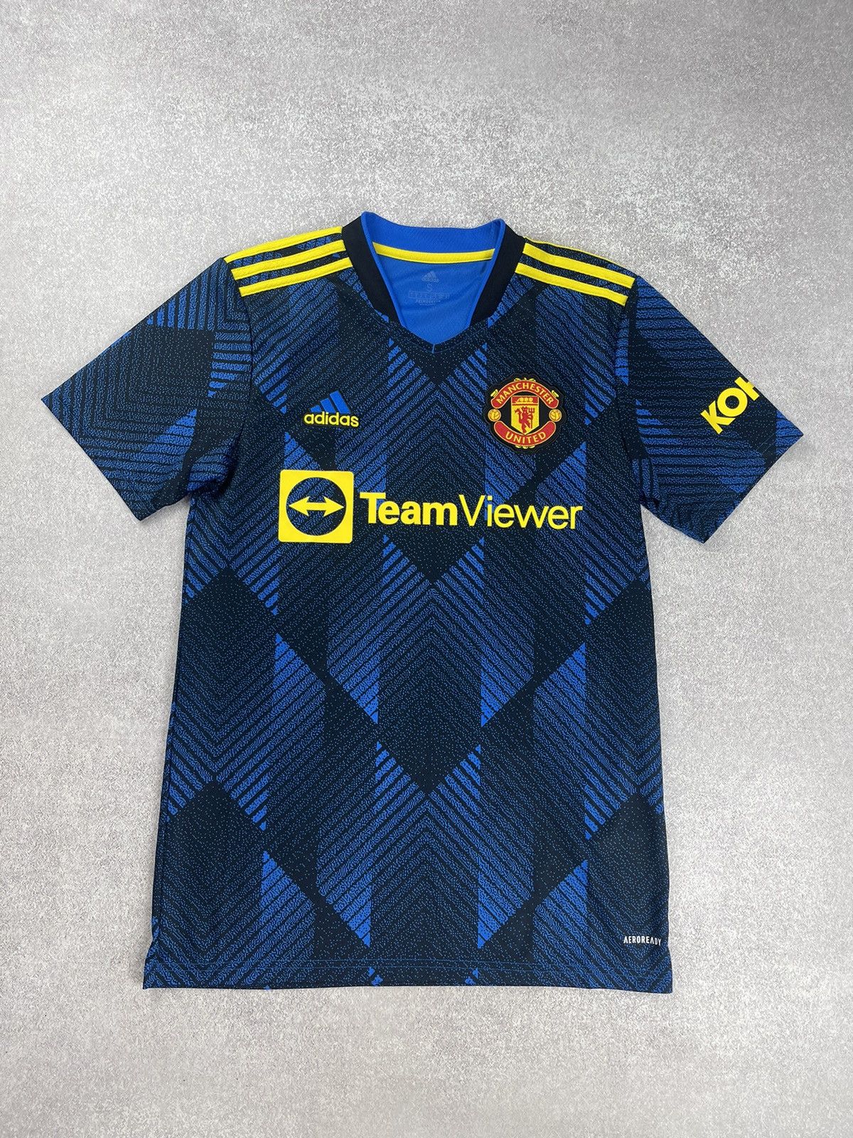 Adidas Adidas Manchester United 2021/2022 Soccer Jersey Shirt Size US S / EU 44-46 / 1 - 1 Thumbnail