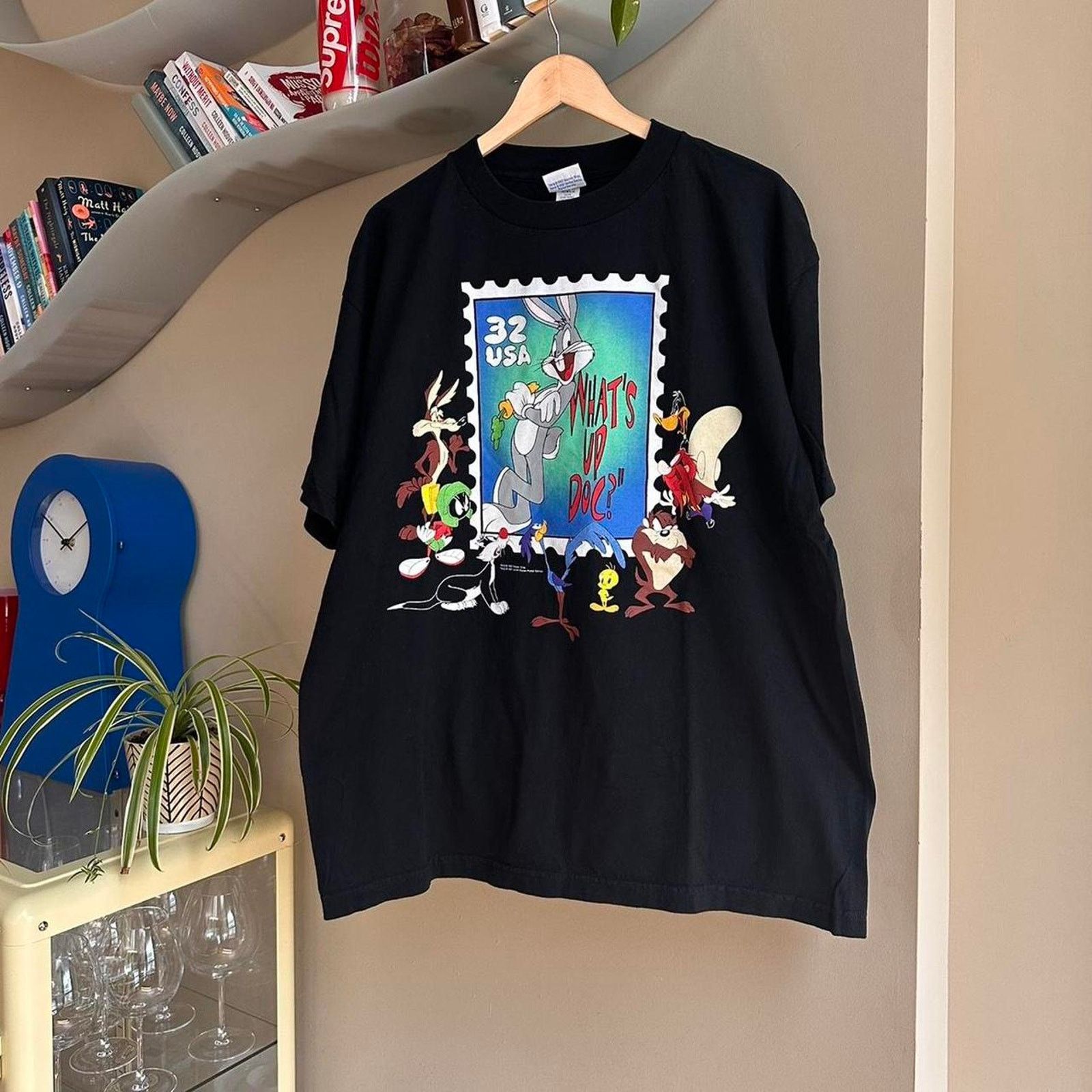 Cartoon Network × Vintage Vintage 1997 Looney Tunes Stamp Shirt Size US XL / EU 56 / 4 - 1 Thumbnail
