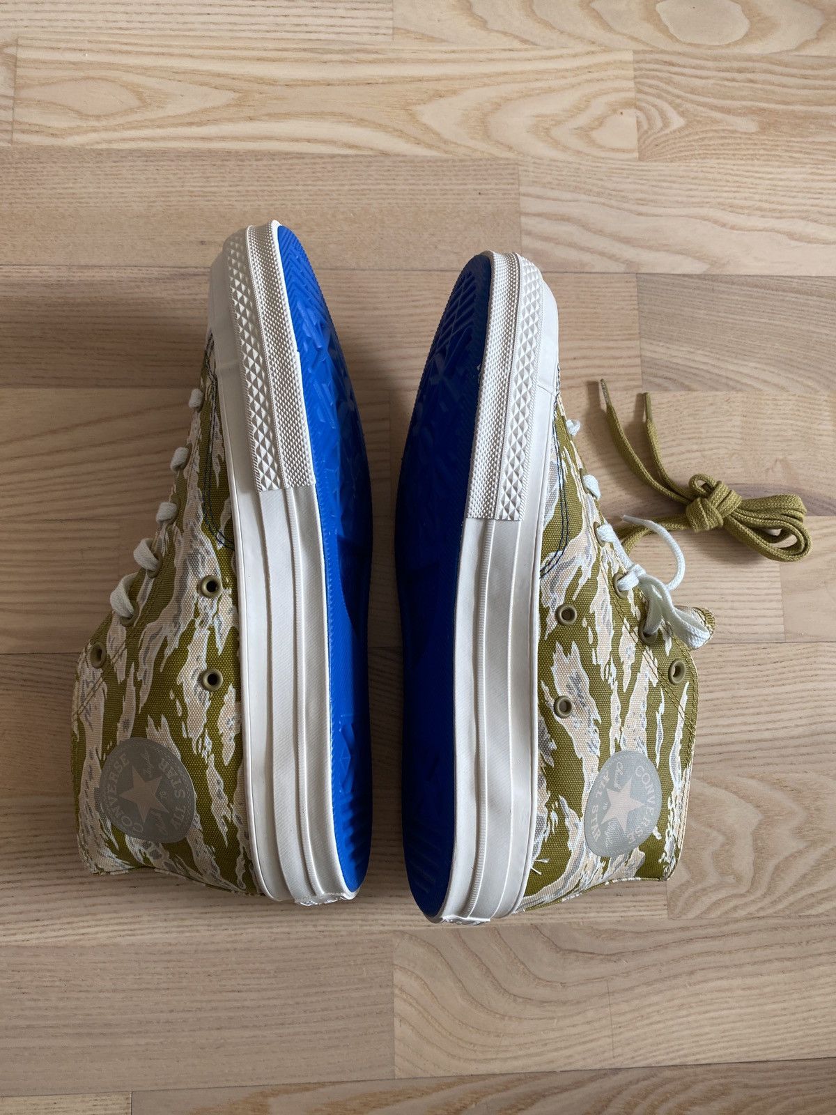 Converse × Undefeated Converse X Undefeated Chuck 70 Mid Size US 8.5 / EU 41-42 - 4 Thumbnail