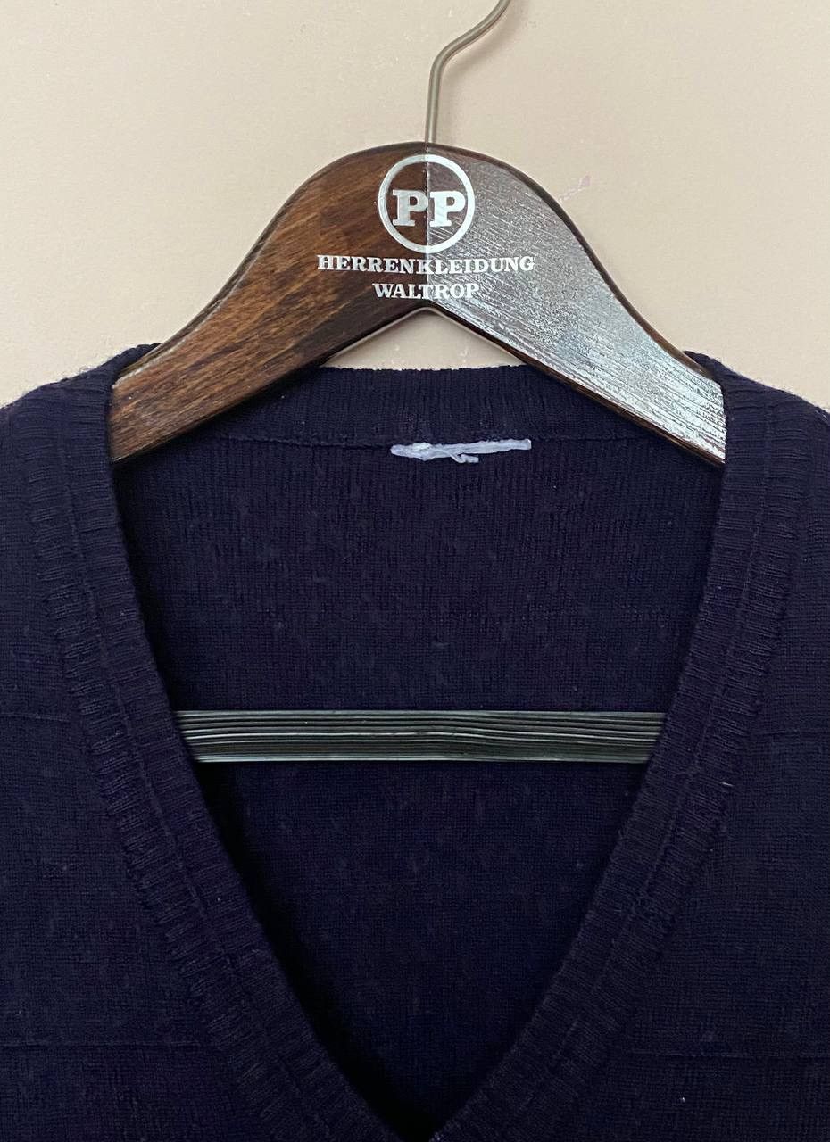 Yves Saint Laurent Yves Saint Laurent vintage 80s wool vest embroidered logo Size US M / EU 48-50 / 2 - 4 Thumbnail
