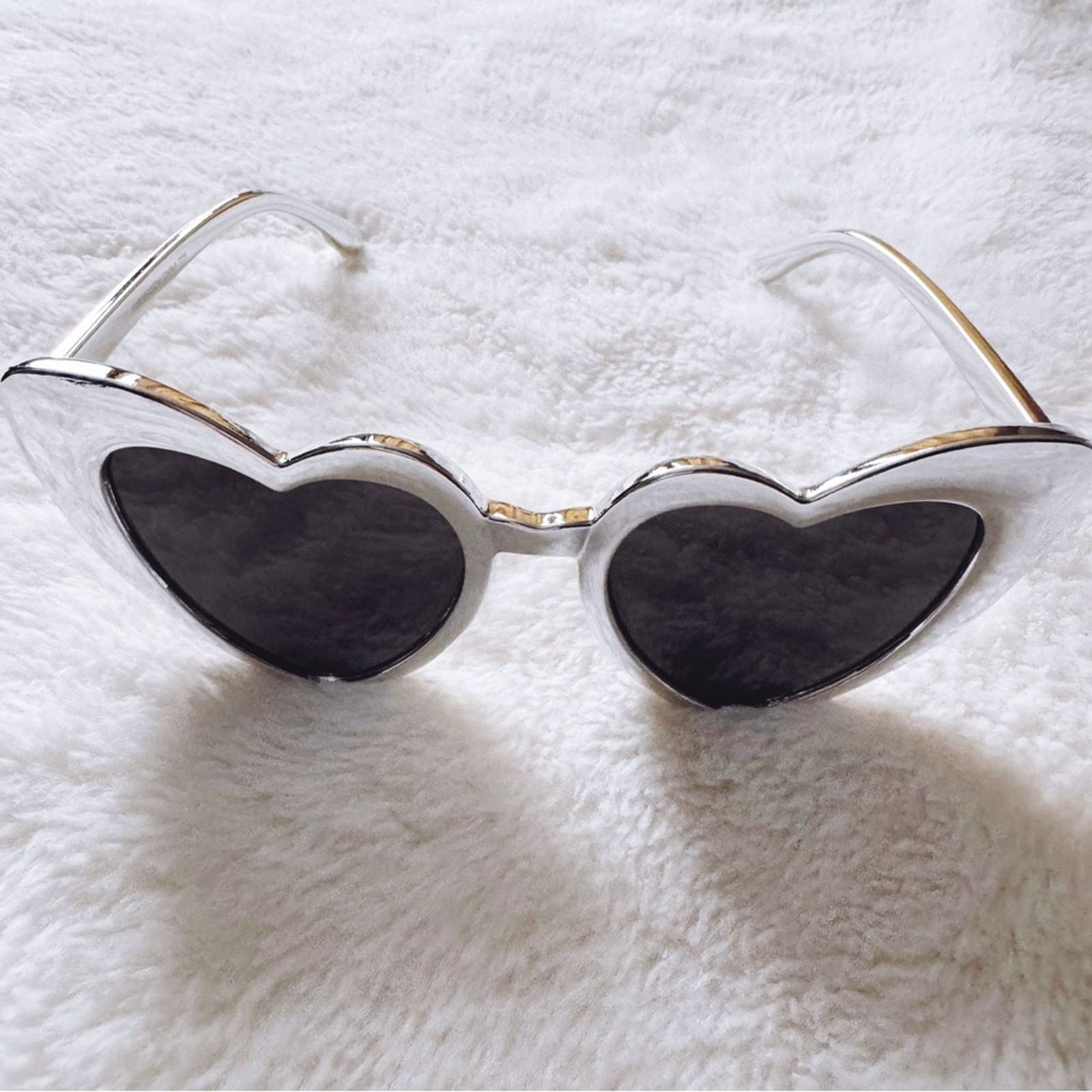 Other Addison Silver Heart-Shaped Sunglasses Size ONE SIZE - 4 Thumbnail