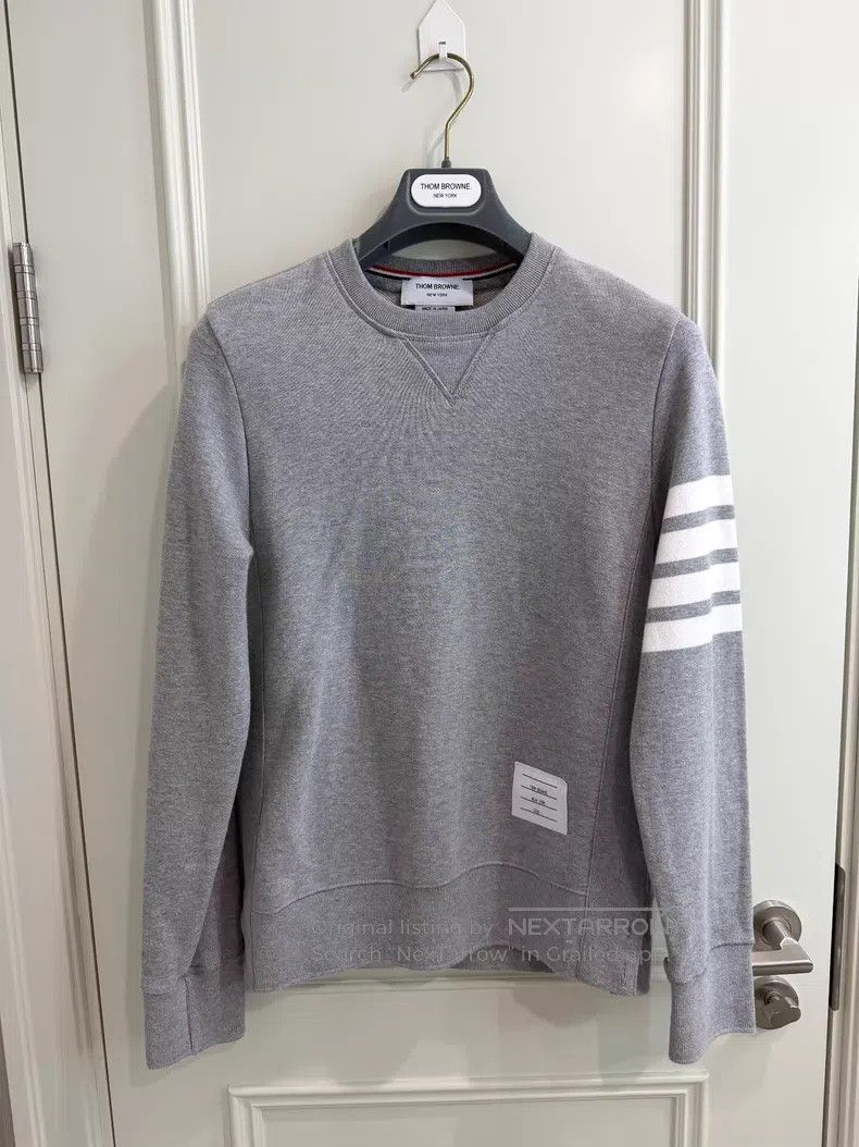 Other Thom Browne Classic Four-Stripe Crew Neck Knit Sweater Size US S / EU 44-46 / 1 - 1 Thumbnail