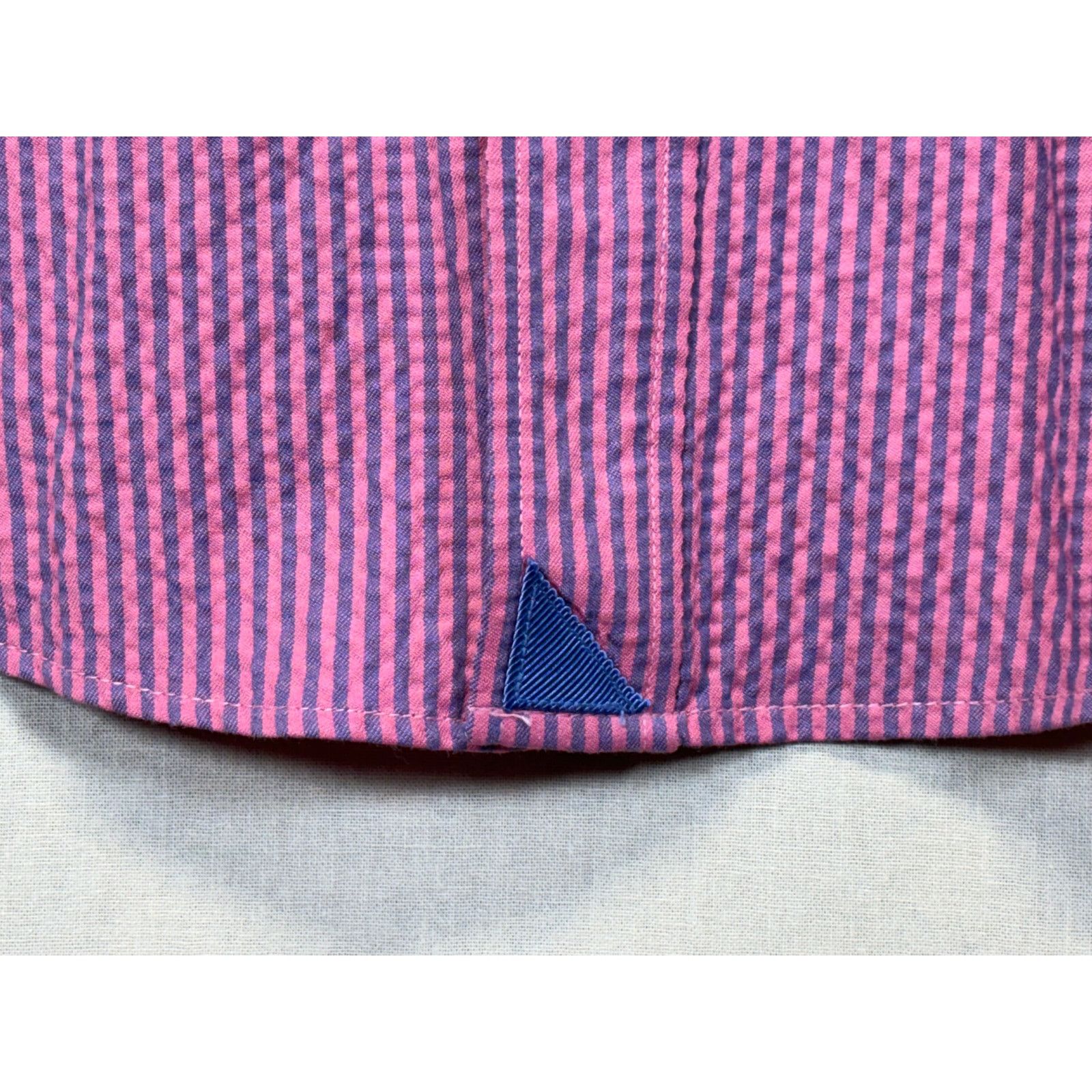 UNTUCKit UNTUCKit Medium Red Blue Stripe Short Sleeve Button Down Size US M / EU 48-50 / 2 - 7 Thumbnail