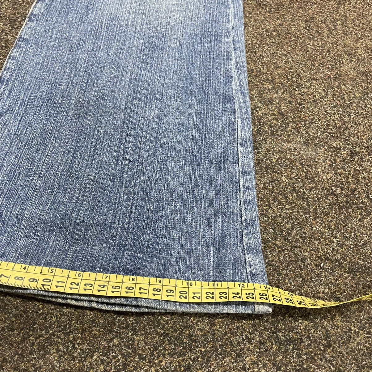 Vintage Vintage Y2K Baggy Flared Jeans Wide Leg Skate 90s Faded 32 Size US 32 / EU 48 - 8 Thumbnail