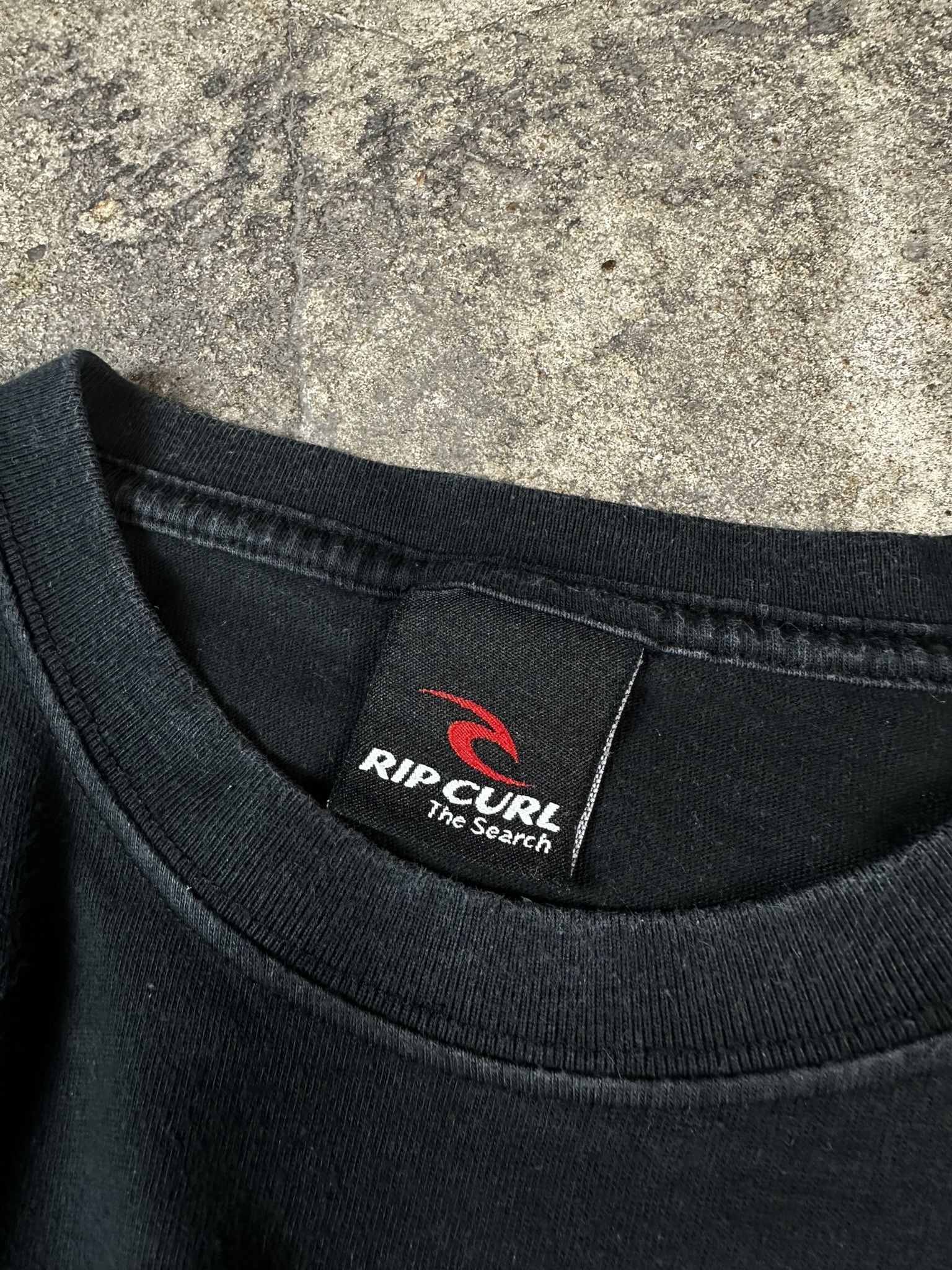 Ripcurl 00s Ripcurl Surf Logo Y2k T-shirt Size US L / EU 52-54 / 3 - 8 Thumbnail