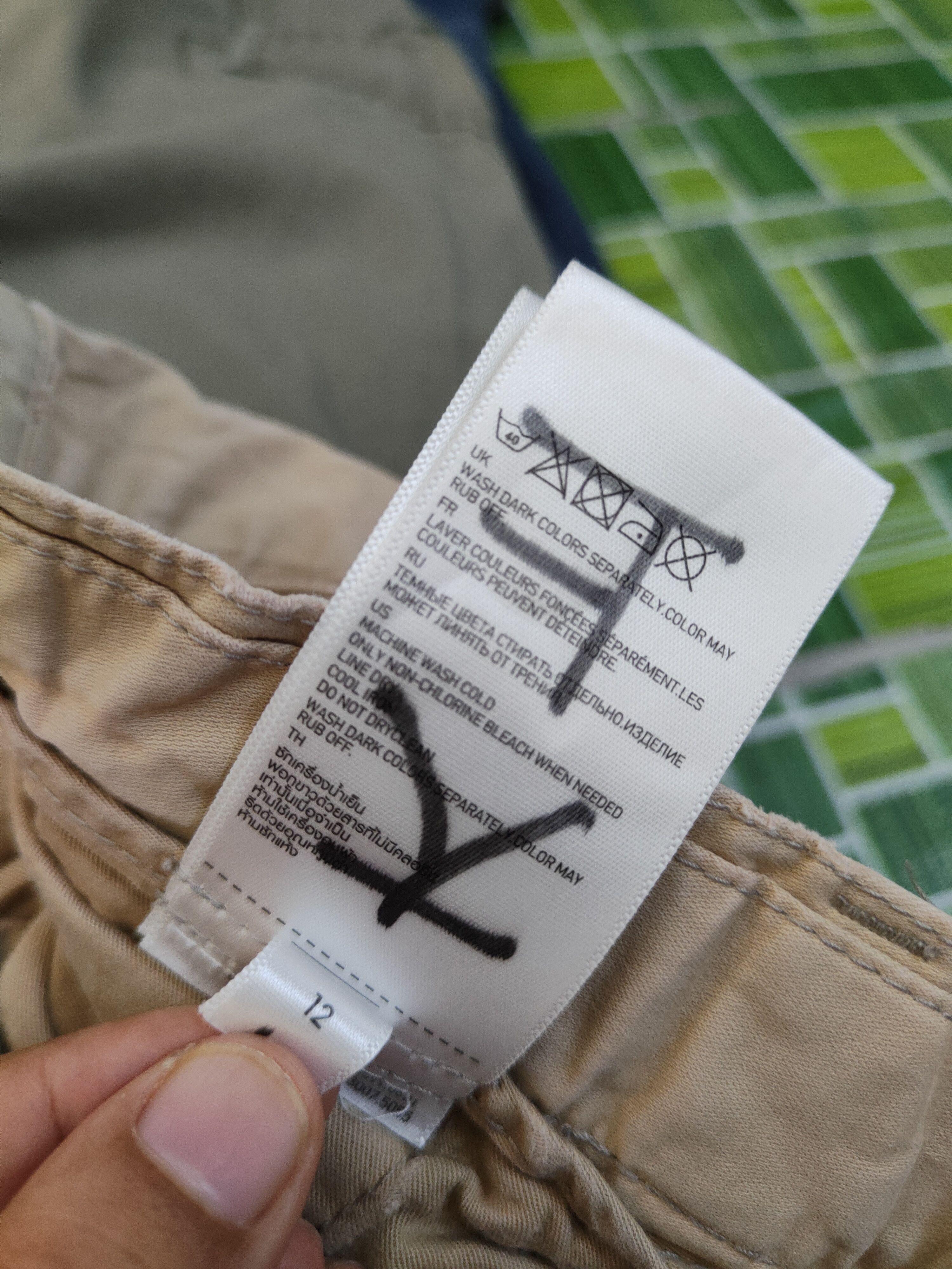 Japanese Brand Uniqlo Beige Multipocket Tactical Cargo Pants #W2094 Size US 33 - 13 Thumbnail