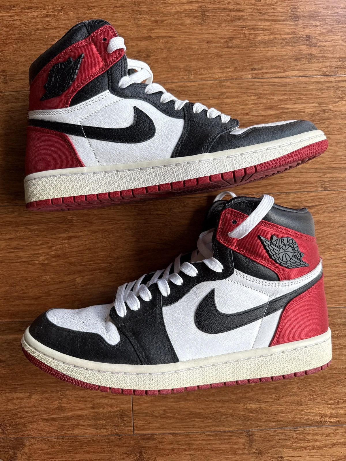 Jordan Brand Satin Black Toe Jordan 1 Size US 8.5 / EU 41-42 - 1 Thumbnail