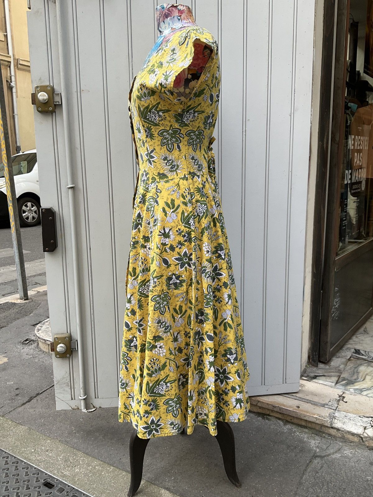 Vintage Vintage Provenzal french dress Size M / US 6-8 / IT 42-44 - 4 Thumbnail