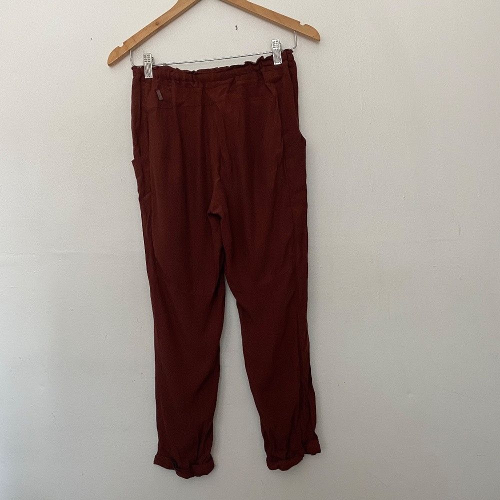 Aritzia Aritzia Wilfred Red Tapered Marais Trouser Pant Size 24" / US 00 / IT 34 - 4 Thumbnail