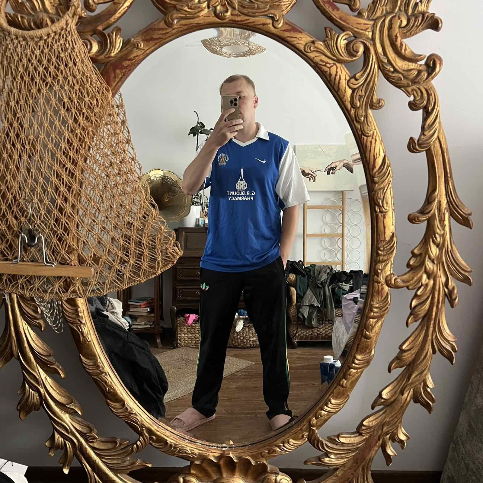 Vintage VTG Nike Queen of the South adults L football shirt jersey Size US L / EU 52-54 / 3 - 4 Thumbnail