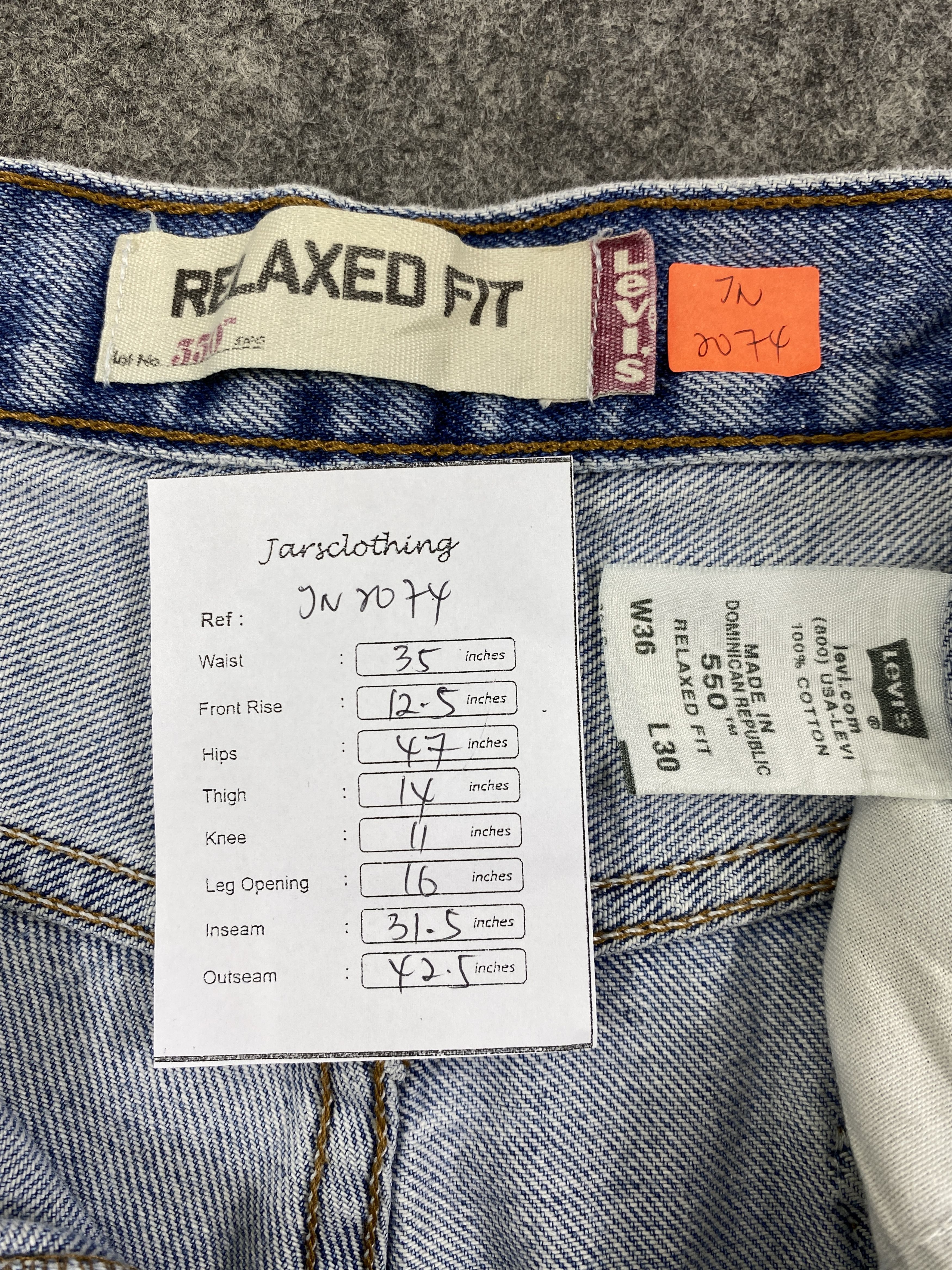 Japanese Brand Blue Wash Vintage Levi's 550 Jeans 35x31.5 Denim -JN2074 Size US 35 - 8 Thumbnail