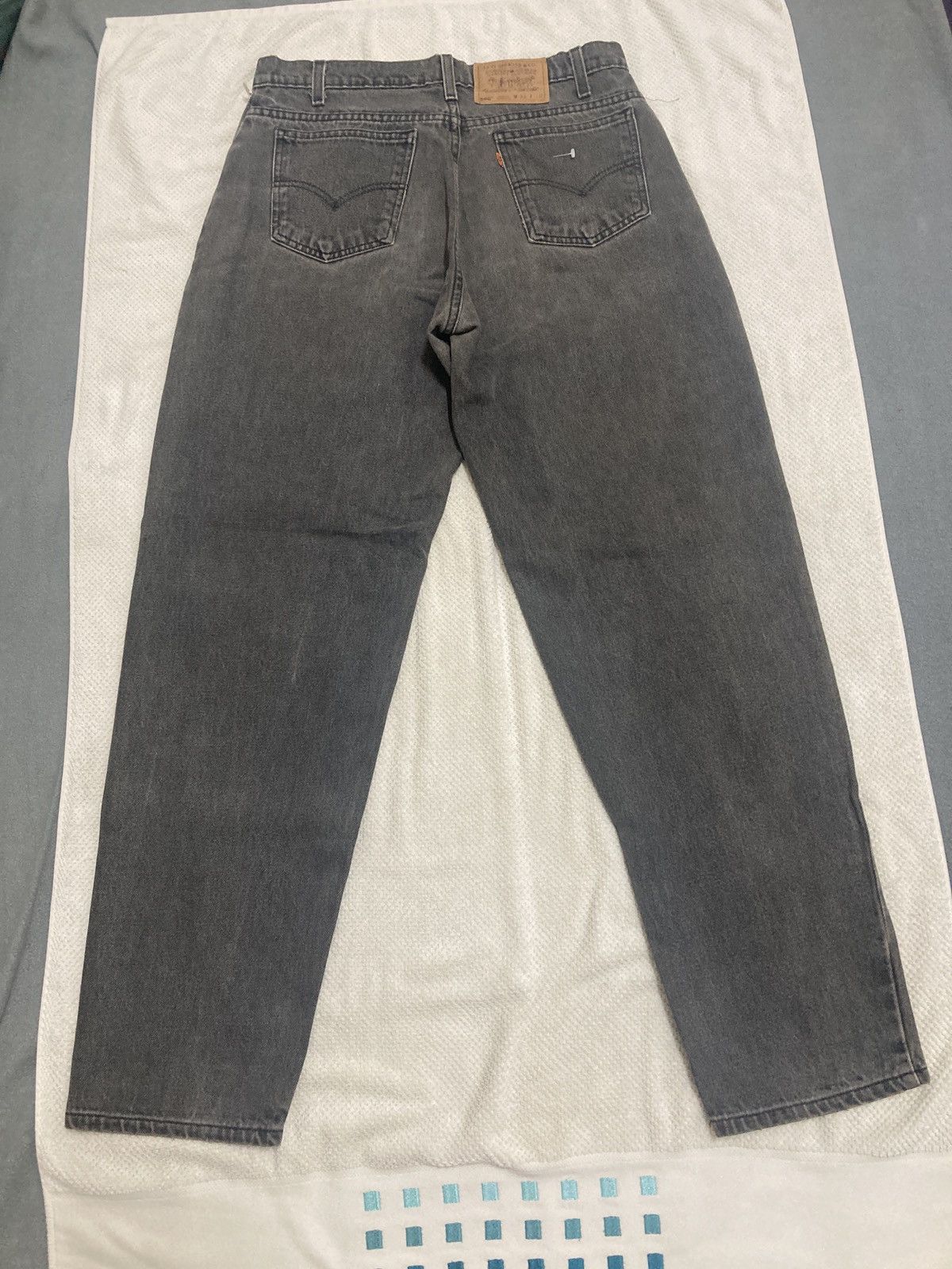 Levi's Vintage 90’s Levis 560 Orange Tab jeans Made in Guatemala Size US 33 - 14 Thumbnail