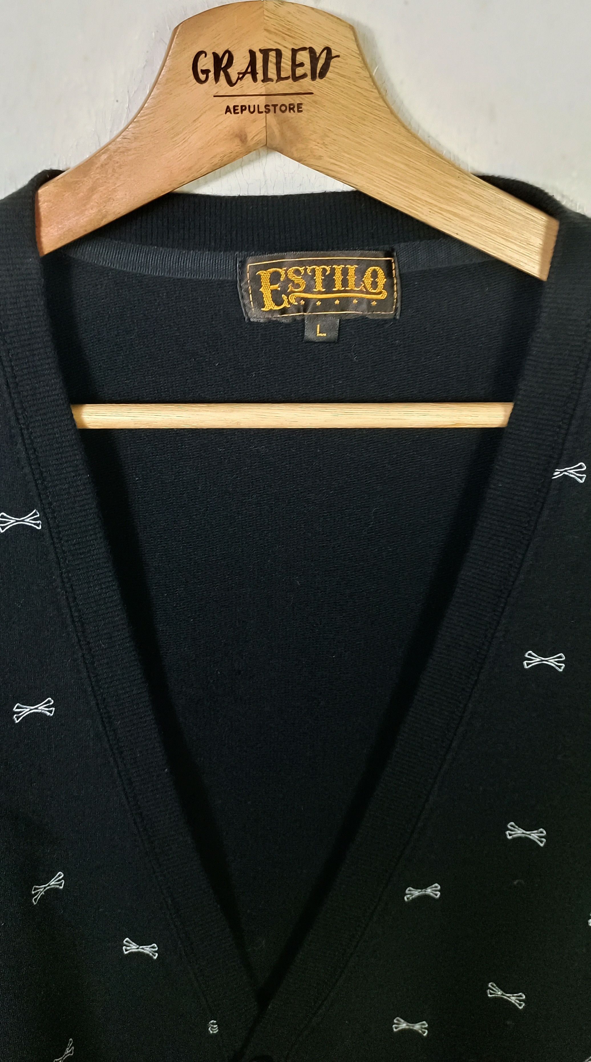 If Six Was Nine Estilo Cardigan Skull ifsixwasnine lgb style Size US L / EU 52-54 / 3 - 9 Thumbnail