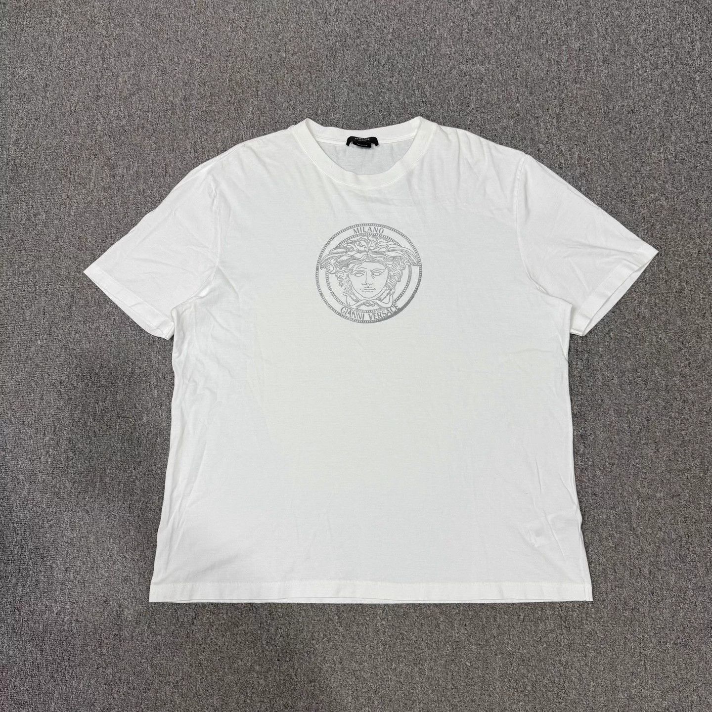 Versace Versace White Medusa 6XL Chest Tee Size XL / US 12-14 / IT 48-50 - 1 Thumbnail