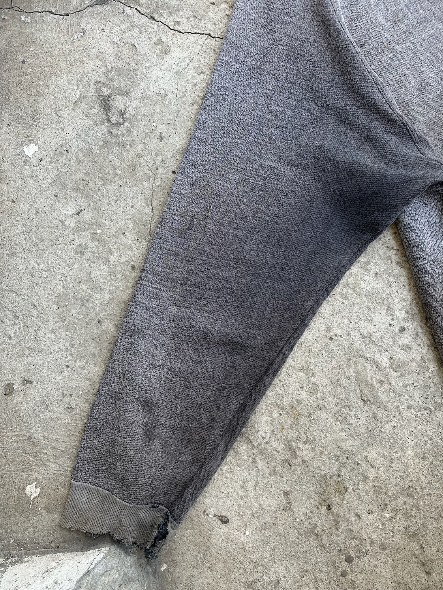 Other Perfect Faded distressed hoodie Han cuff 90s vintage Size US L / EU 52-54 / 3 - 4 Thumbnail