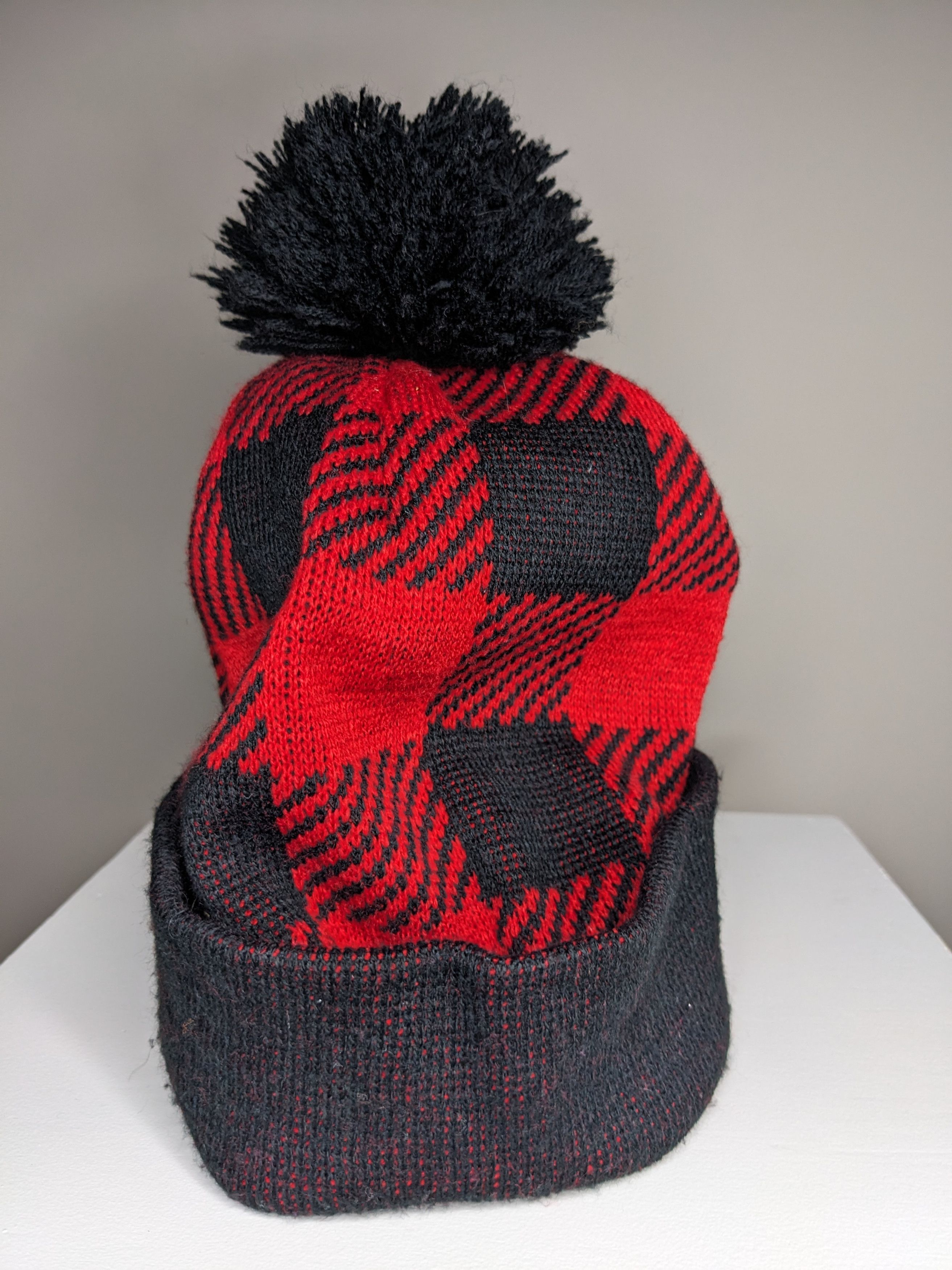 Vintage Toronto FC Pom Knit Beanie Buffalo Plaid OS MLS Hat Logo Size ONE SIZE - 5 Thumbnail