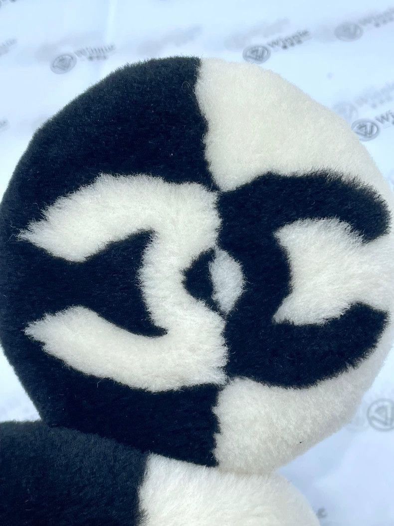 Chanel Chanel Black and White Earmuffs -2505 Size ONE SIZE - 3 Thumbnail