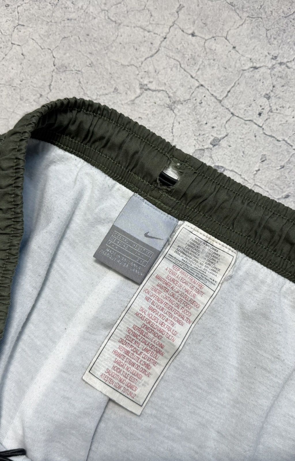 Nike Nike Swoosh Track Pants Nylon Baggy Drill Swoosh Vintage Size US 38 / EU 54 - 7 Thumbnail