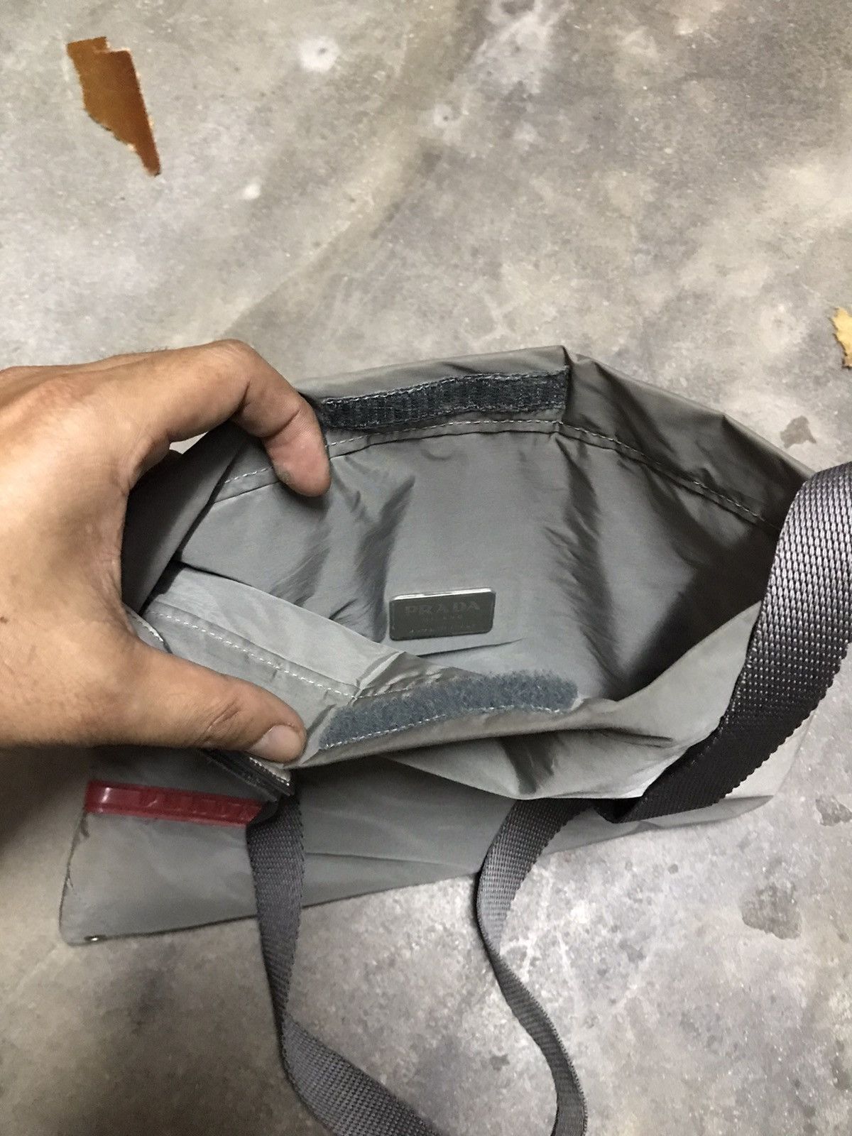 Prada Authentic Prada waist Bag Size ONE SIZE - 8 Thumbnail