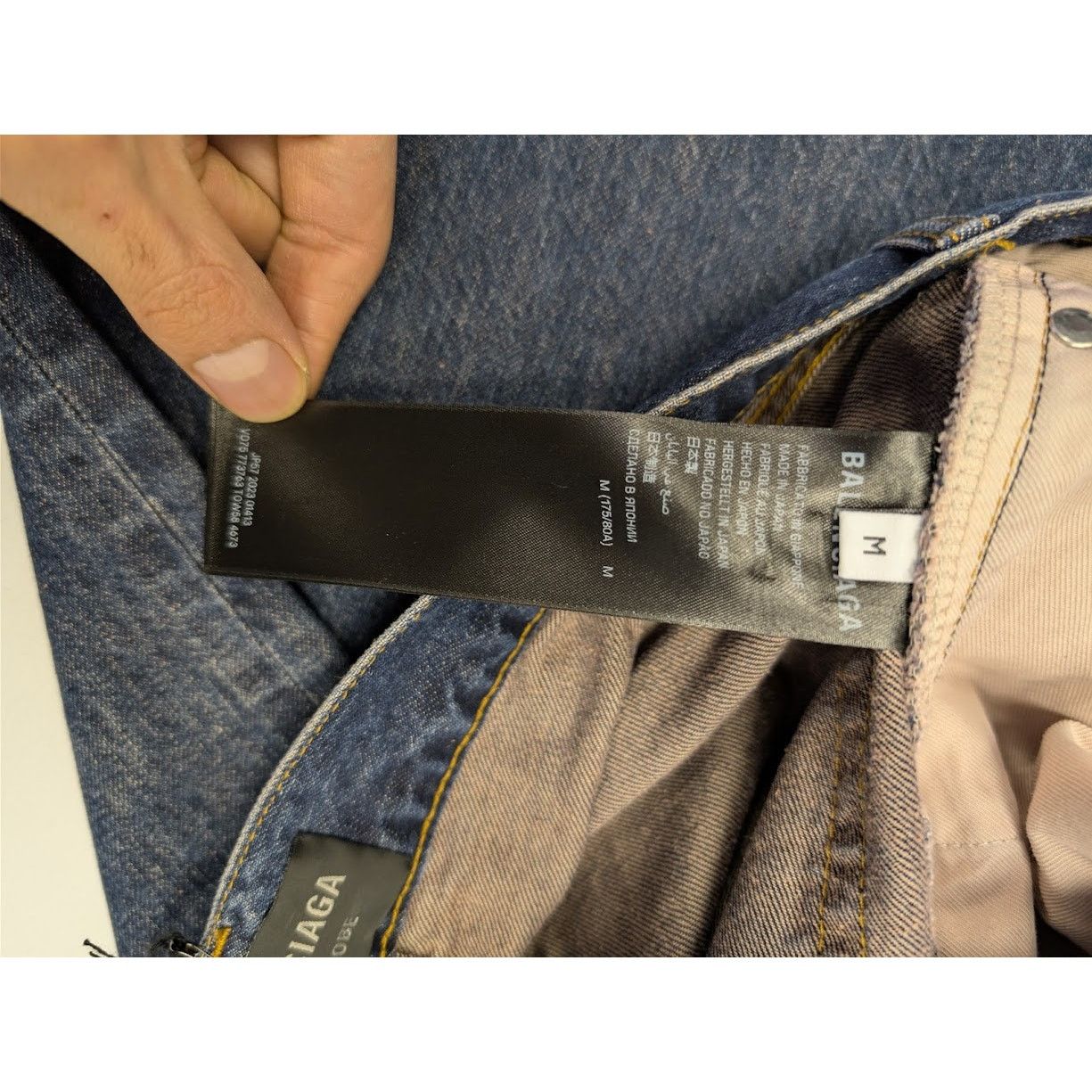 Balenciaga o1rshd1 Silk Denim Baggy Pants in Dark Indigo Size US 32 / EU 48 - 17 Thumbnail