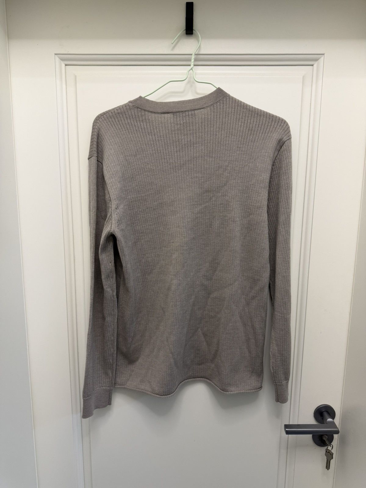 Emporio Armani Emporio Armani V neck sweater dior prada balenciaga Size US M / EU 48-50 / 2 - 3 Thumbnail
