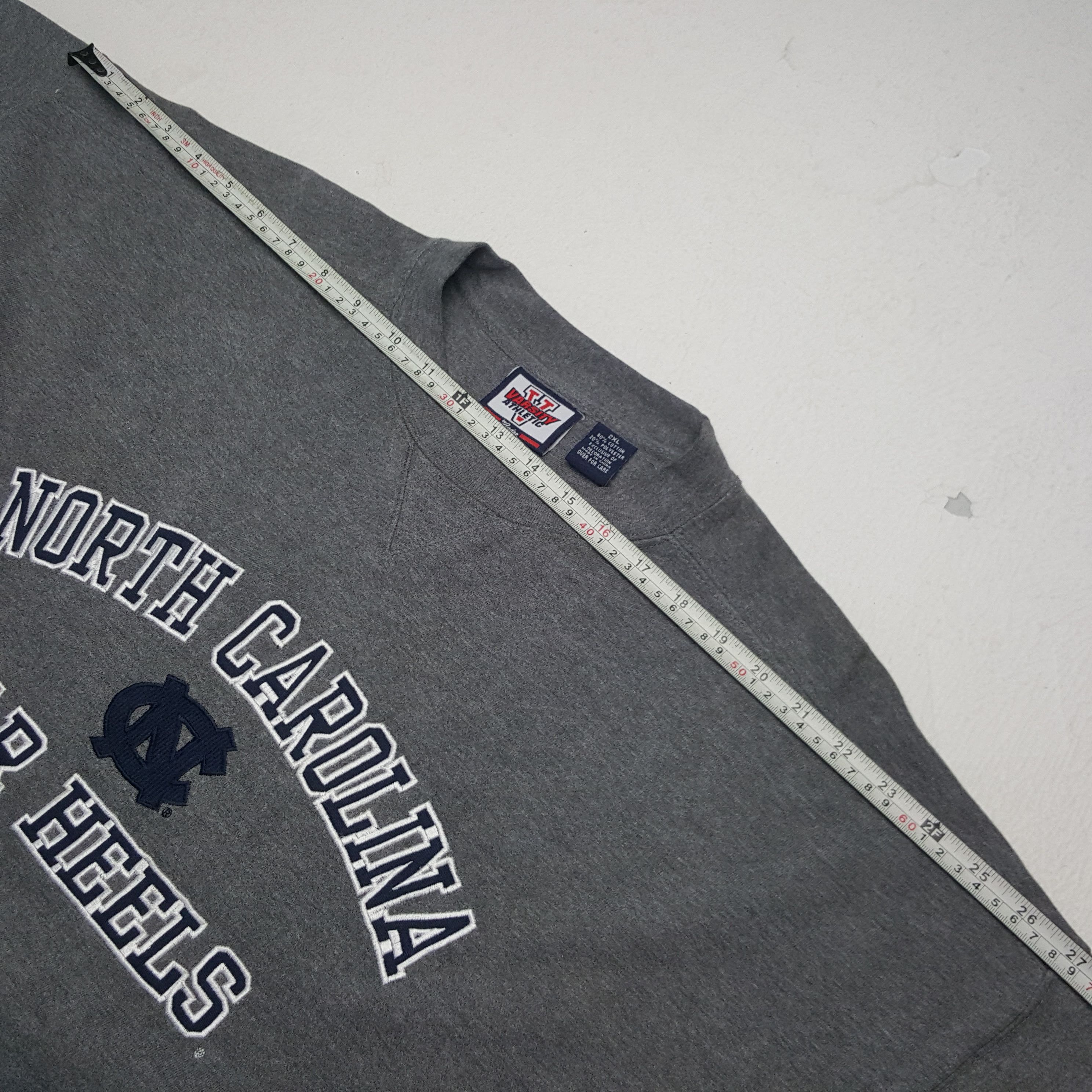 NFL × Vintage Vintage North Carolina Tar Heels Football Team Sweatshirt Size US L / EU 52-54 / 3 - 5 Thumbnail