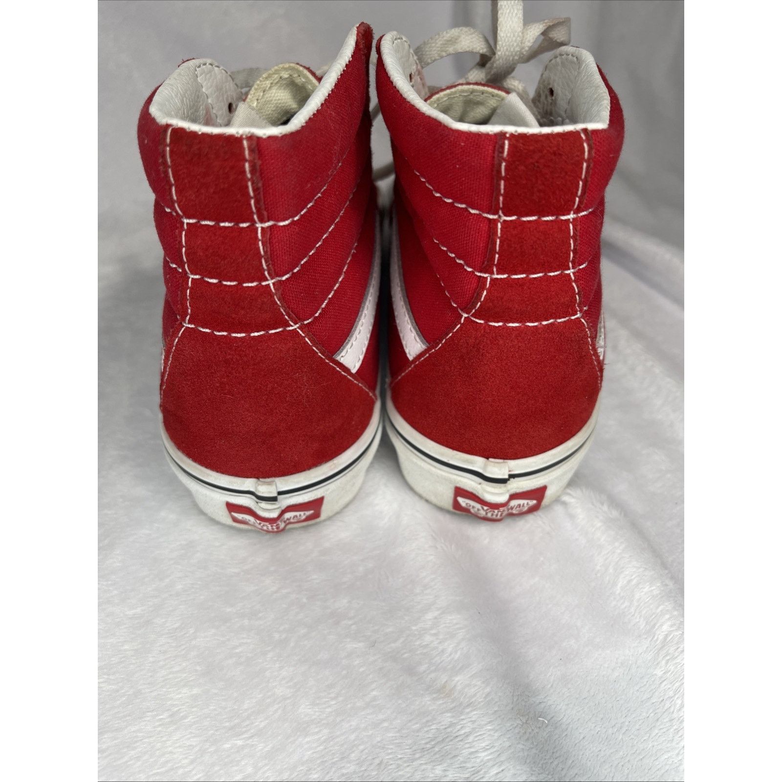 Vans VANS Sk8 Hi-Top Sneaker Red & White - Women’s Sz 6.5 - NICE! Size US 6.5 / EU 39-40 - 3 Thumbnail