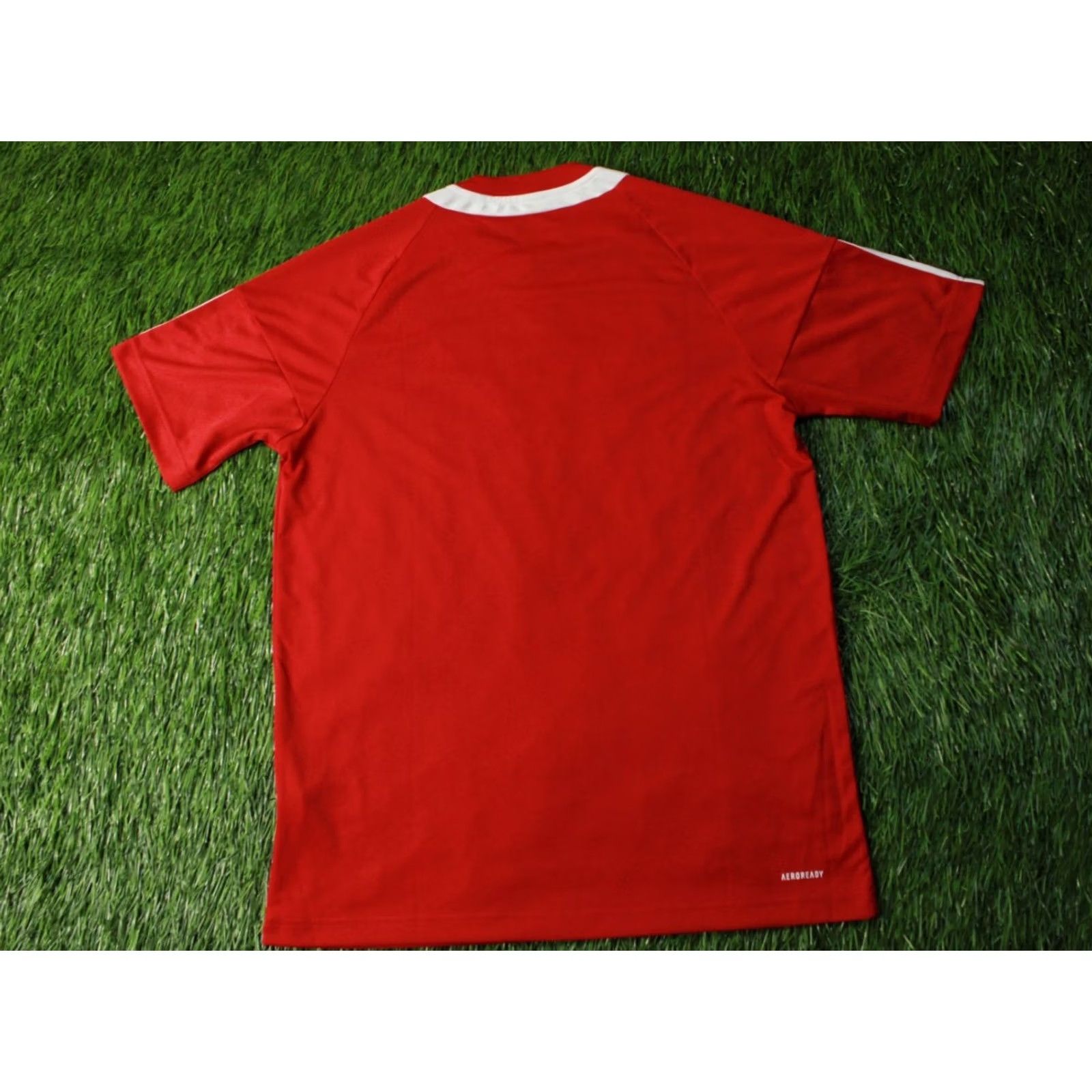 Adidas ADIDAS PERFORMANCE AEROREADY SERENO FOOTBALL SHIRT JERSEY M Red and White Mens T-Shirt 2024 Adidas Sereno Football Size US M / EU 48-50 / 2 - 7 Thumbnail
