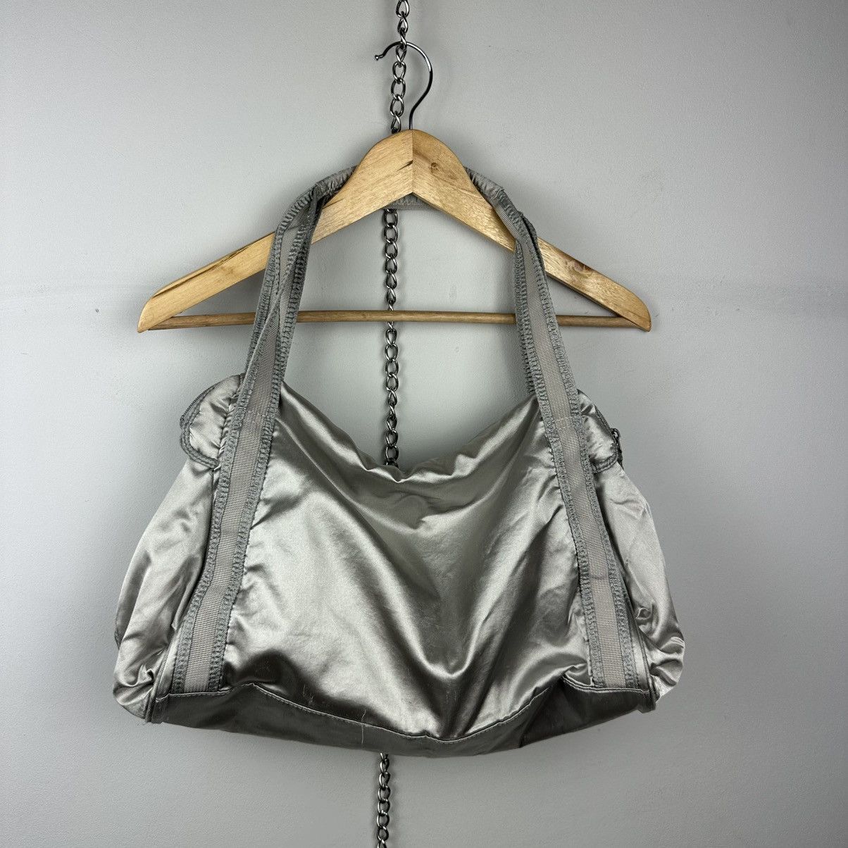 Nike Vintage Nike Silver Nylon Bag Size ONE SIZE - 14 Thumbnail
