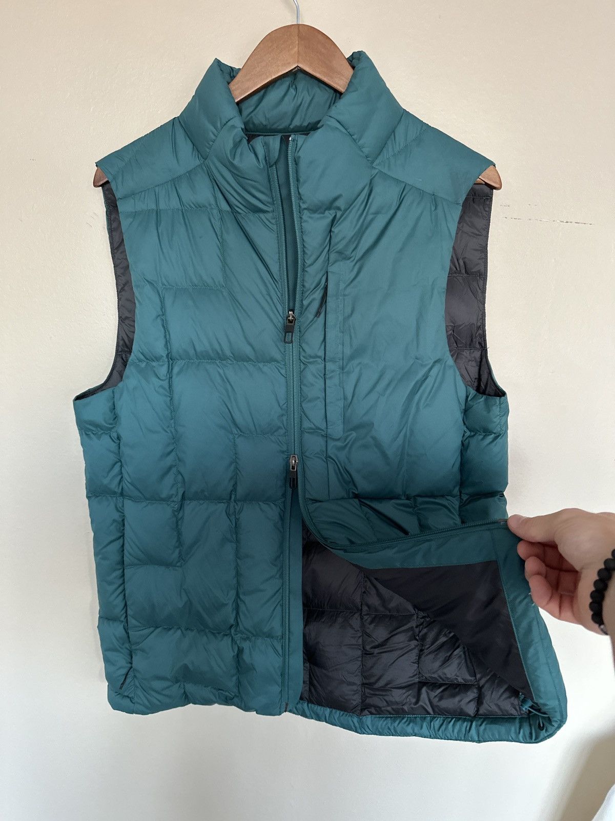 Lululemon Lululemon Puffer Vest Size US L / EU 52-54 / 3 - 3 Thumbnail