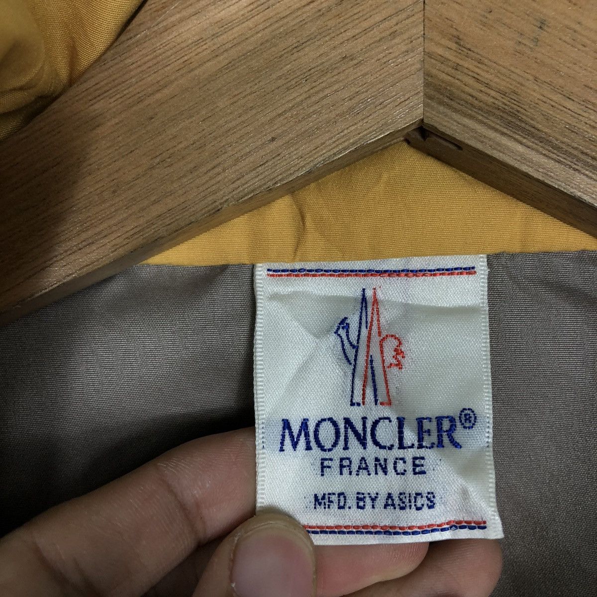 Moncler 🔥90’s Vintage Overall Ski Wear Moncler France Size US 26 / EU 42 - 9 Thumbnail