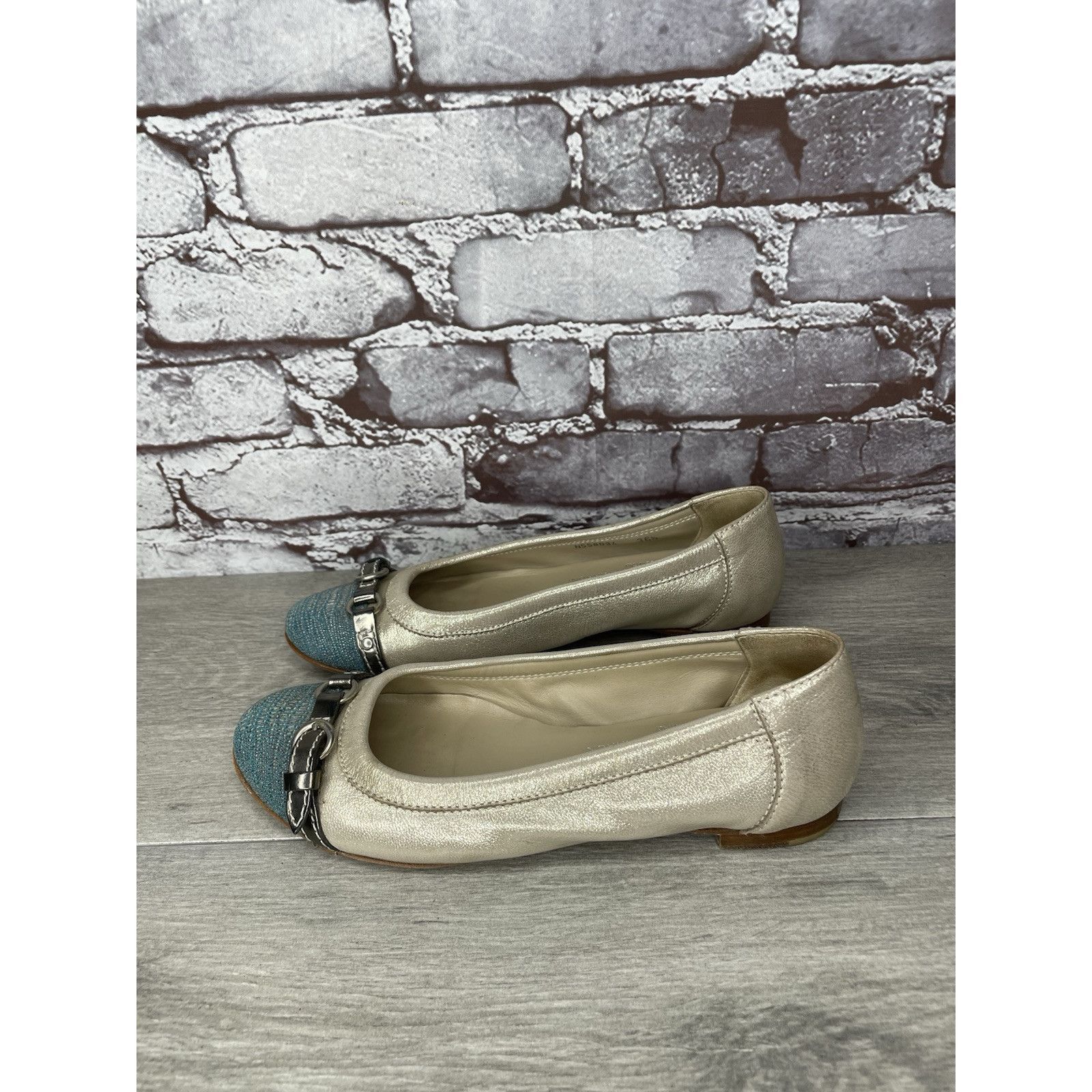 AGLINI AGL Metallic Gold Shimmer Leather Blue Cap Toe Ballet Flats Size US 6 / IT 36 - 16 Thumbnail