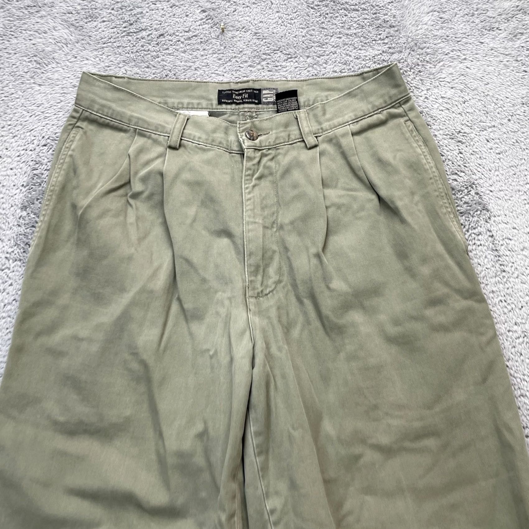 Gap VINTAGE Gap Pants Mens 30x30 Green Khakis Cotton Tapered Leg Cuffed Pleated Easy Fit Size US 30 / EU 46 - 2 Thumbnail